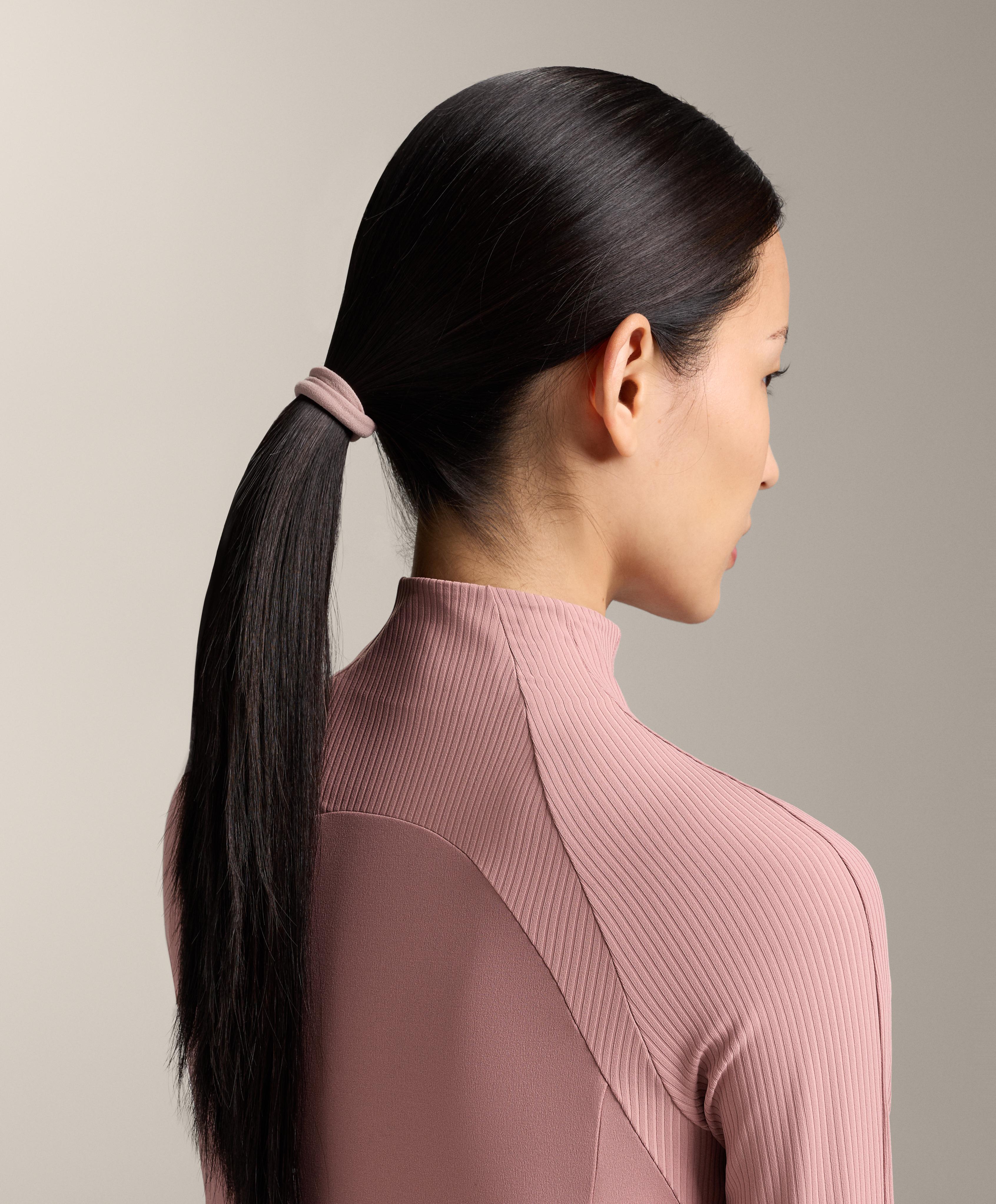 5 גומיות חלקות לשיער 5 גומיות חלקות לשיער