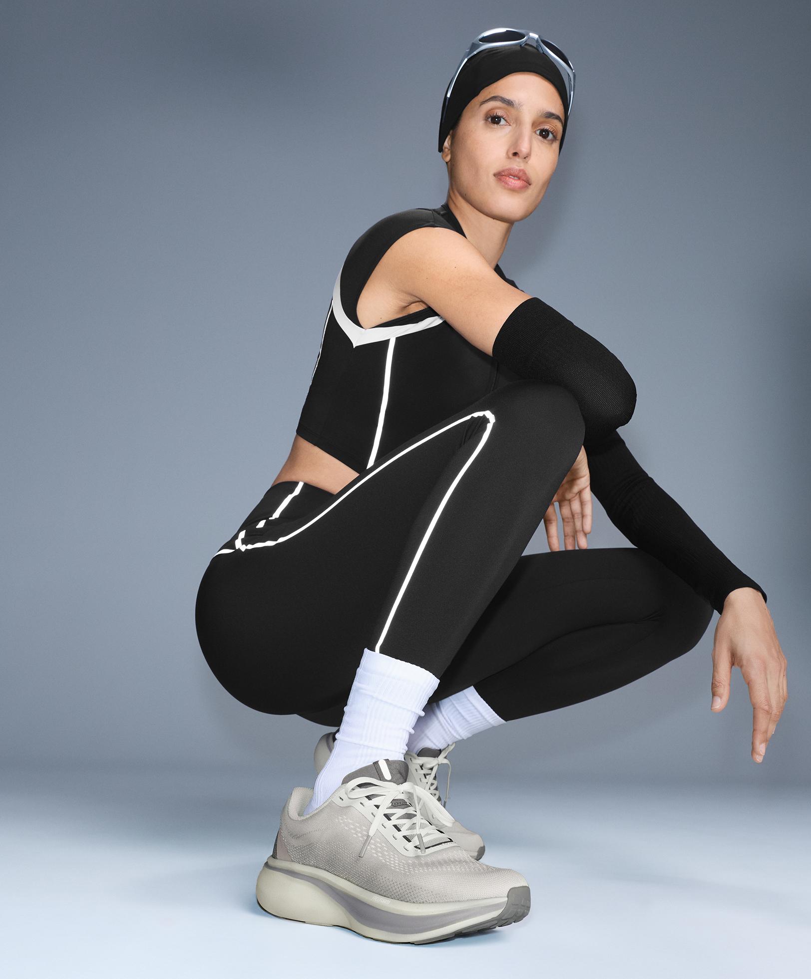 Reflective high-rise Compressive core control ankle-length leggings — BLACK