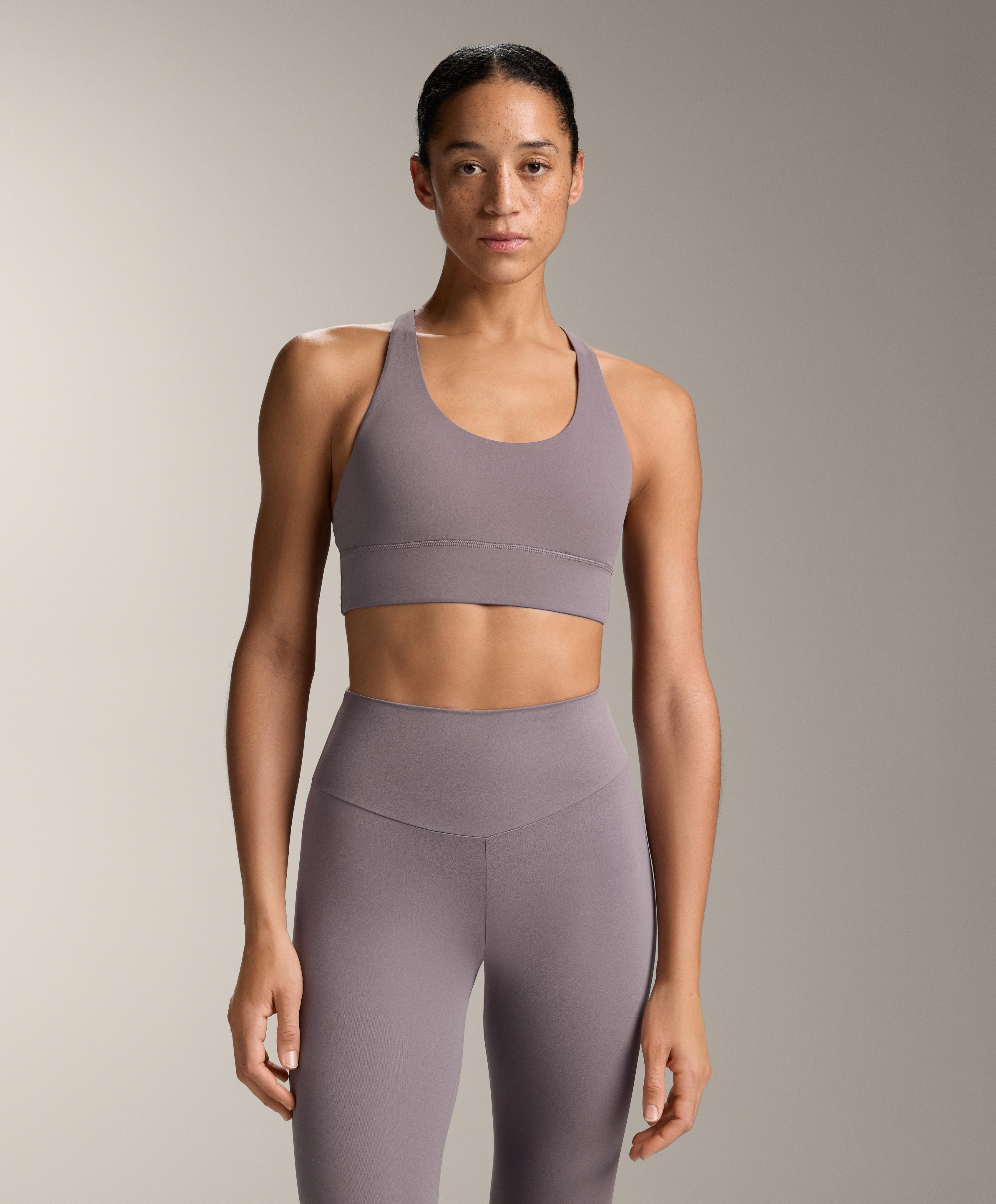 Brassière sport Comfortlux à maintien moyen et bonnets - Soldes Brassière sport Comfortlux à maintien moyen et bonnets - Soldes