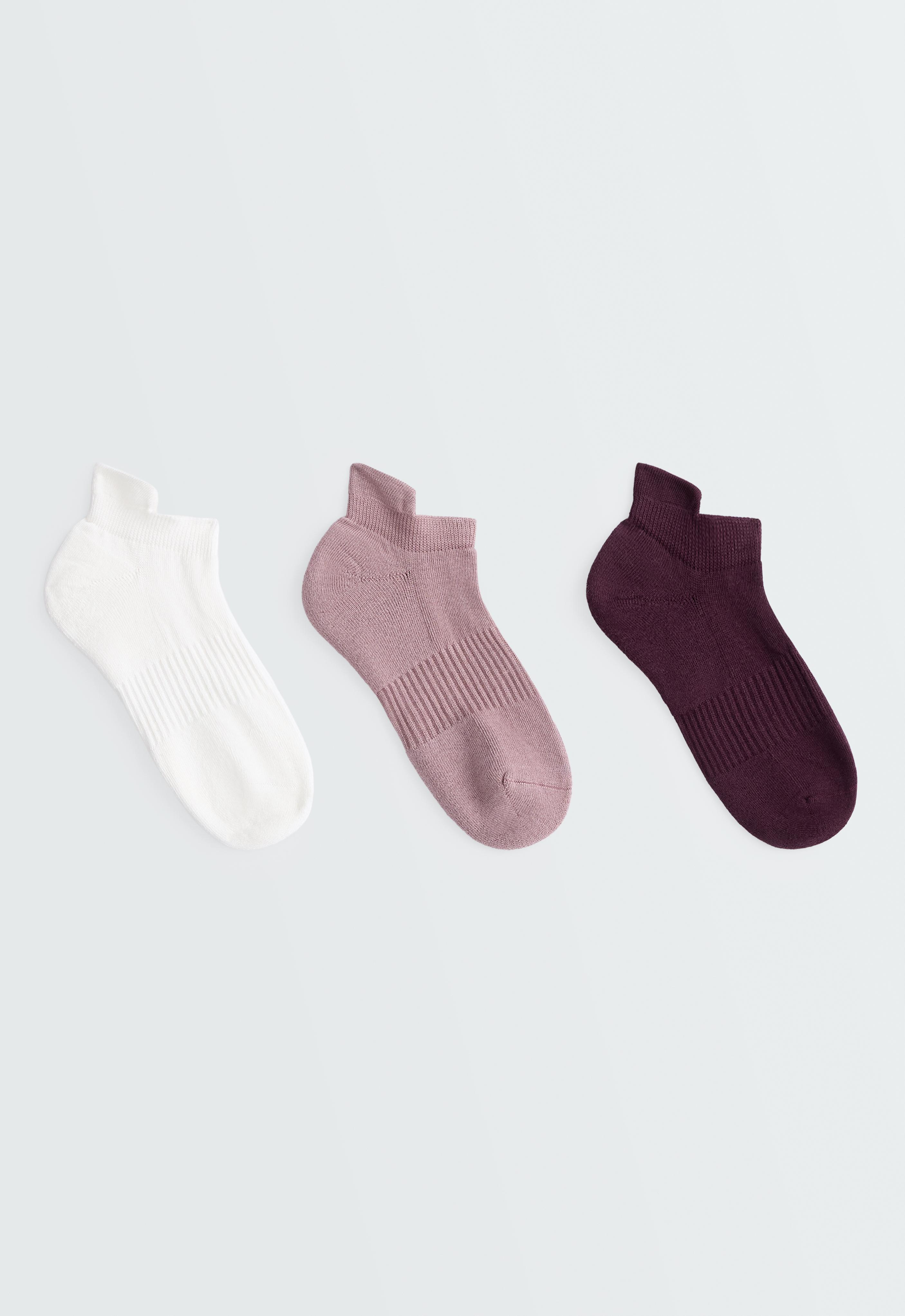 3 pairs of cotton blend Sneaker socks with heel tab