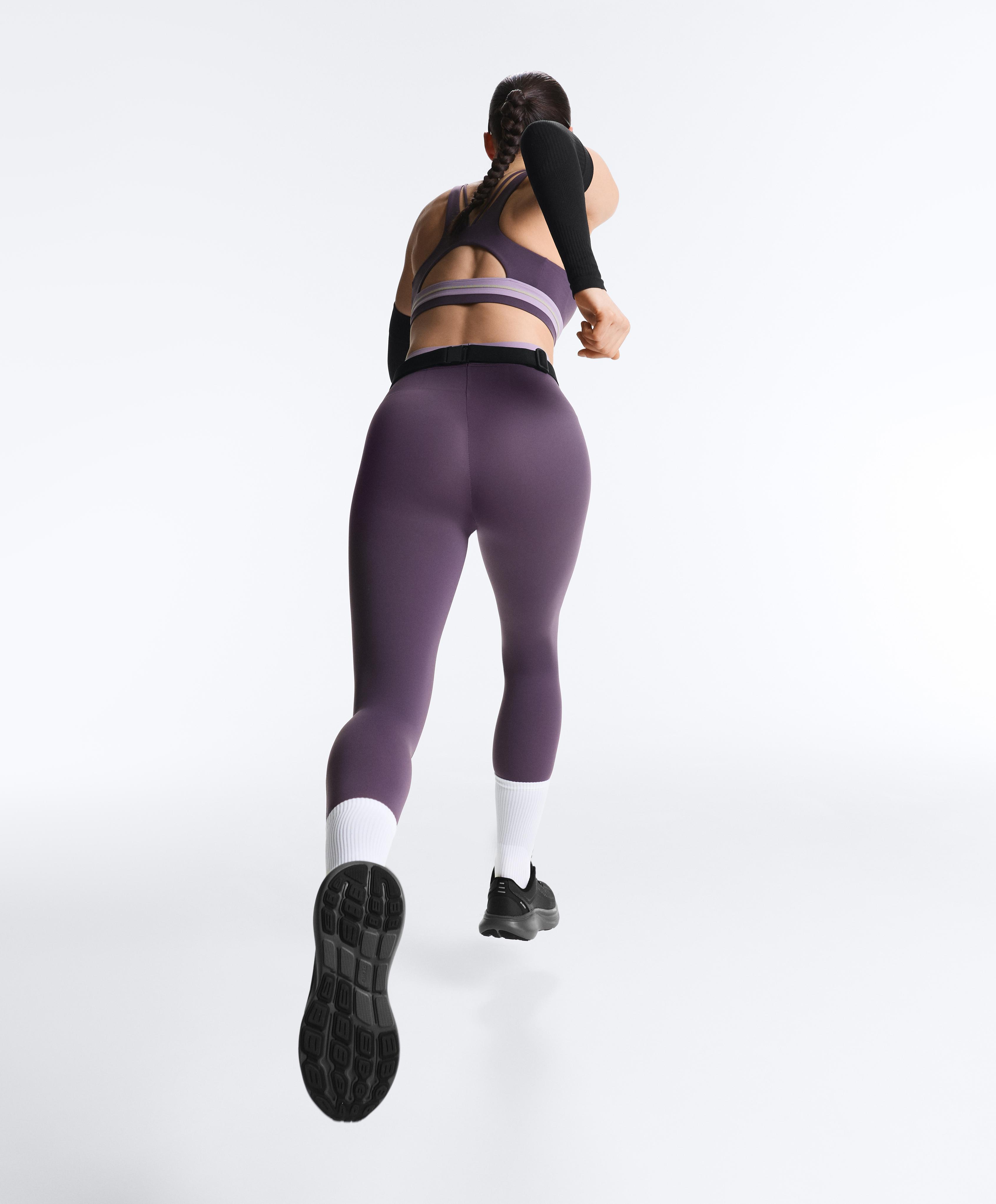 Compressive halterneck tank top — WASHED PURPLE