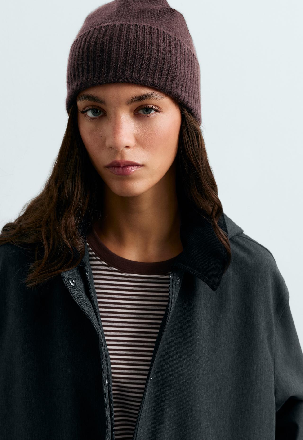100% cashmere knit beanie — CHOCOLATE