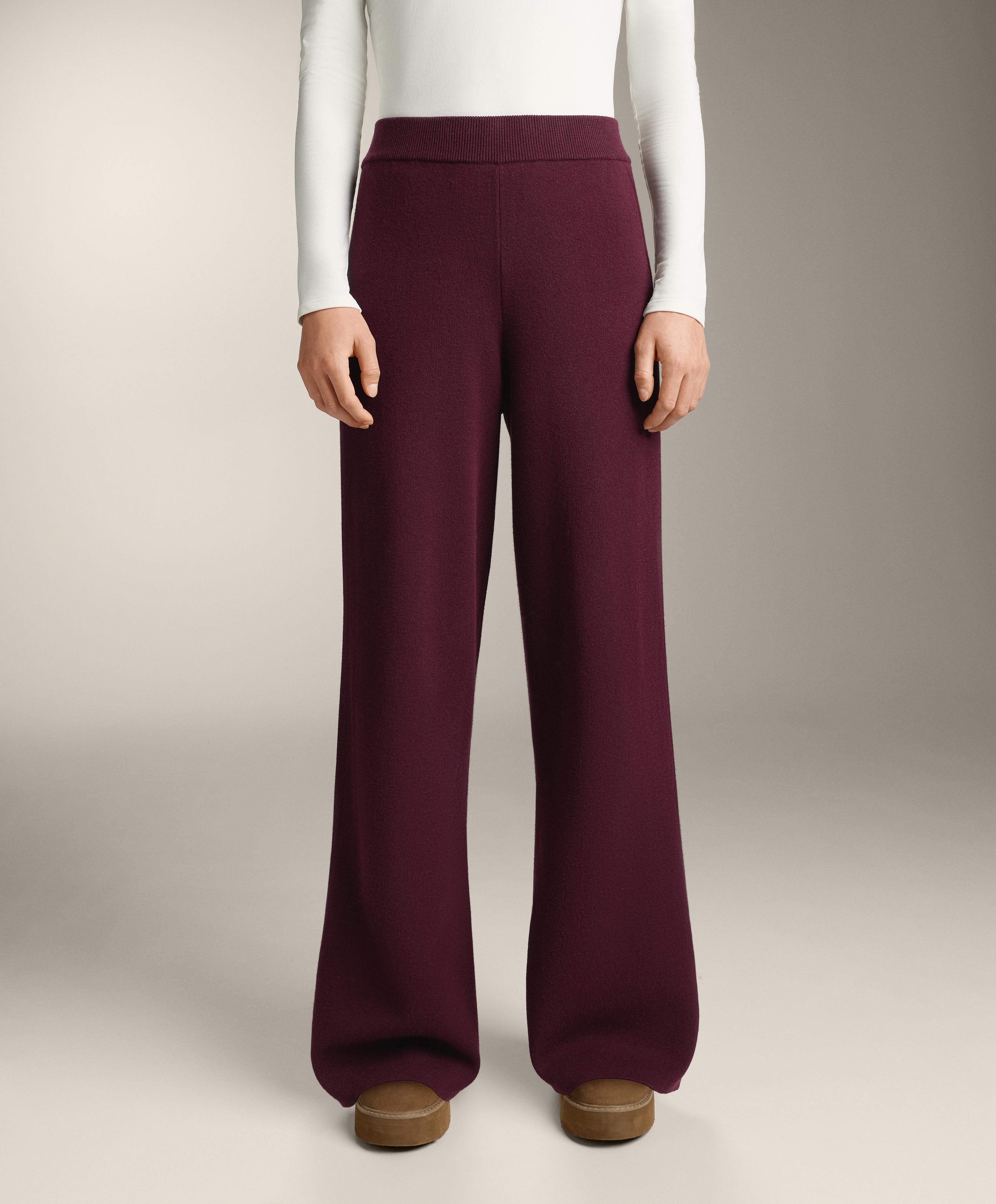 Straight-leg knit trousers with side rib