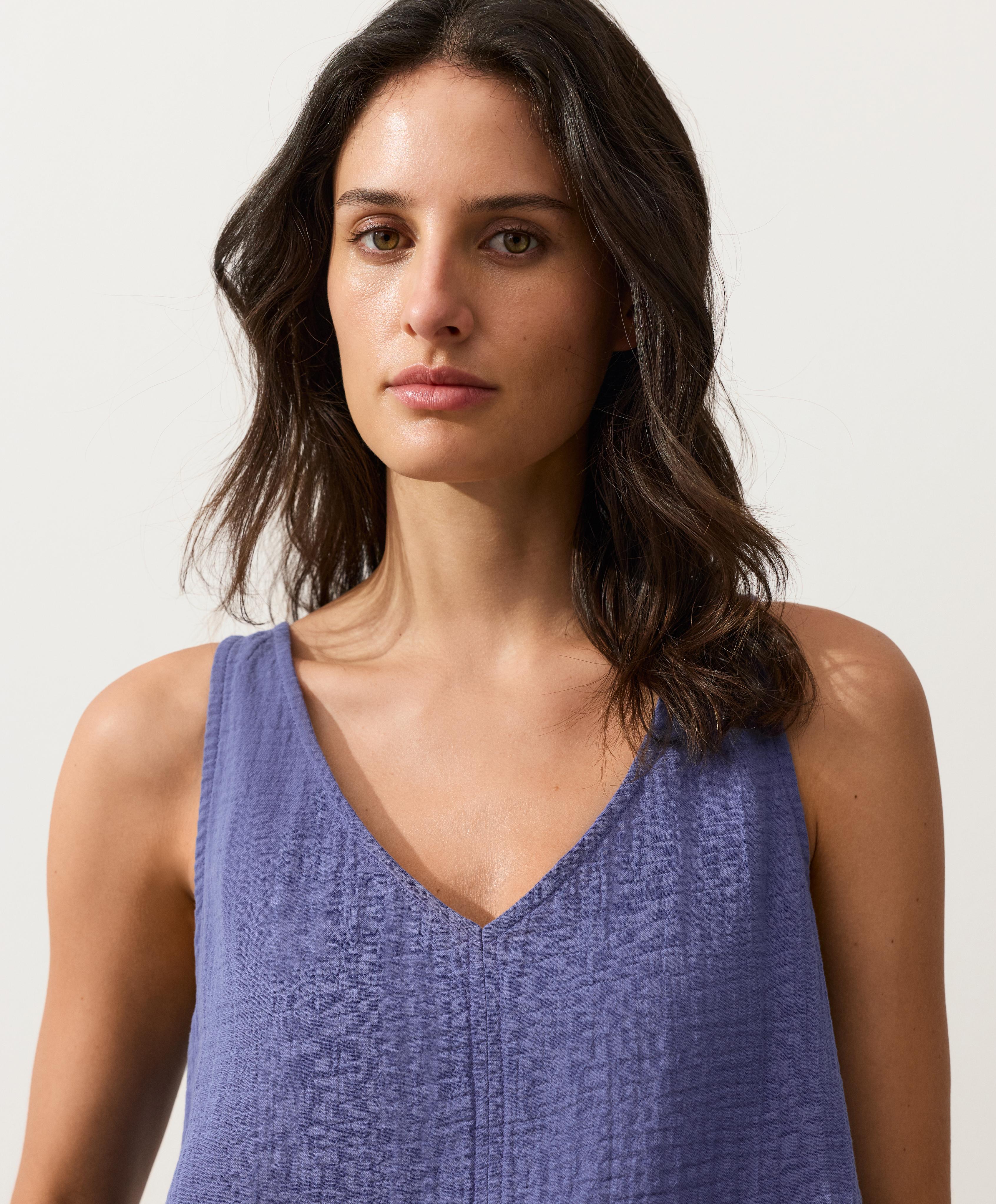 100% cotton gauze V-neck strappy top — BLUEBERRY