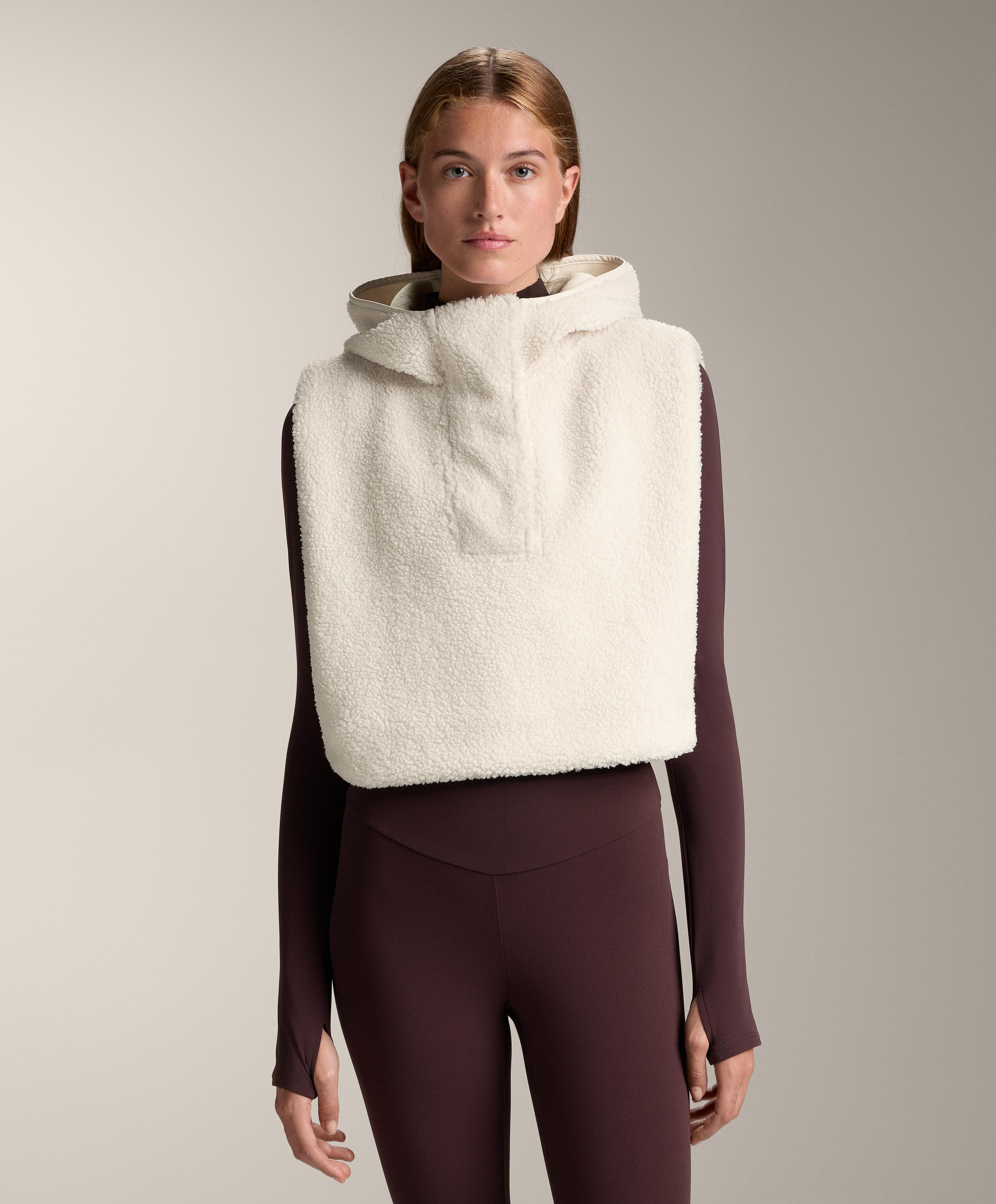 Faux-shearling hooded gilet Faux-shearling hooded gilet