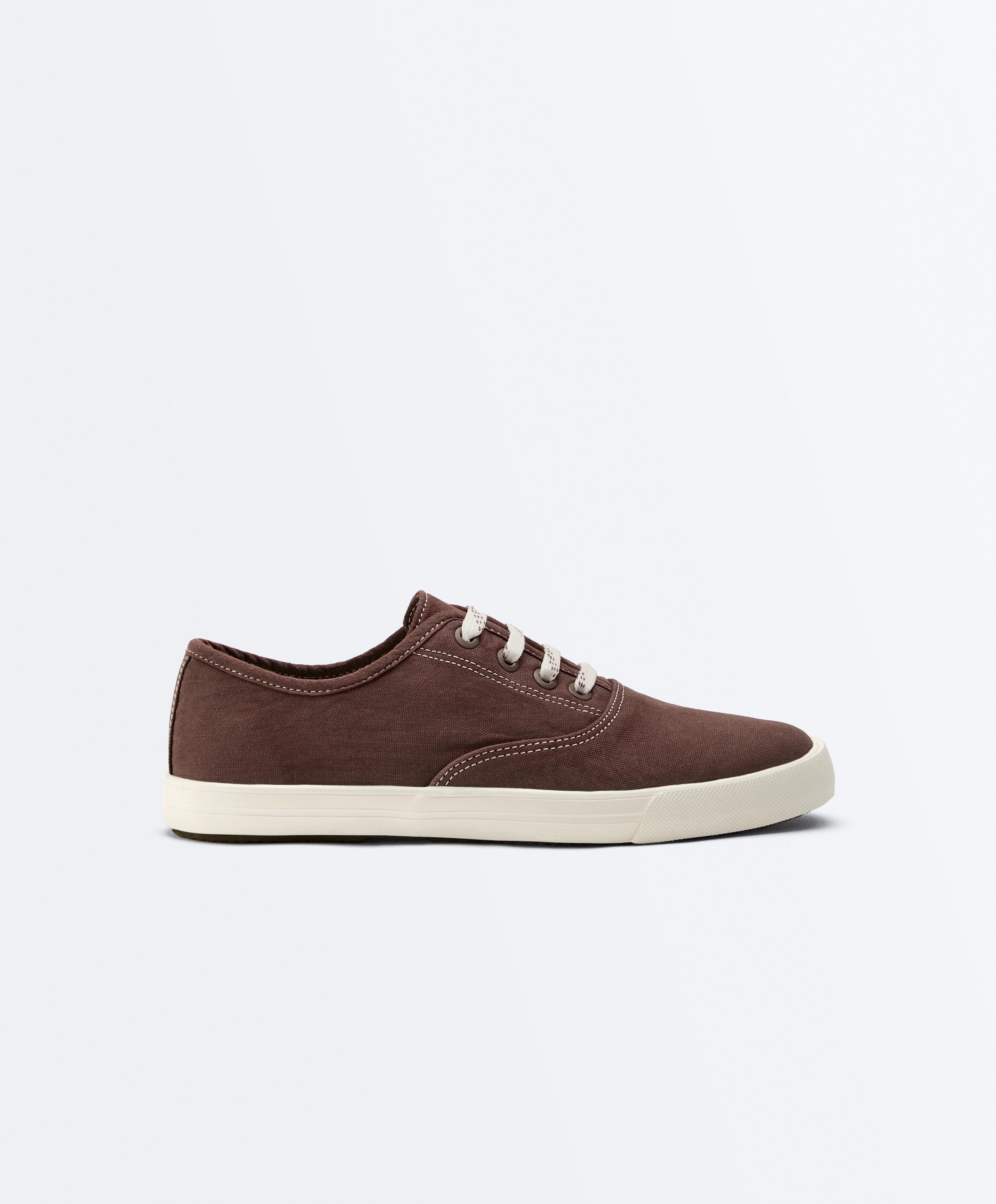 Canvas trainers — BROWN