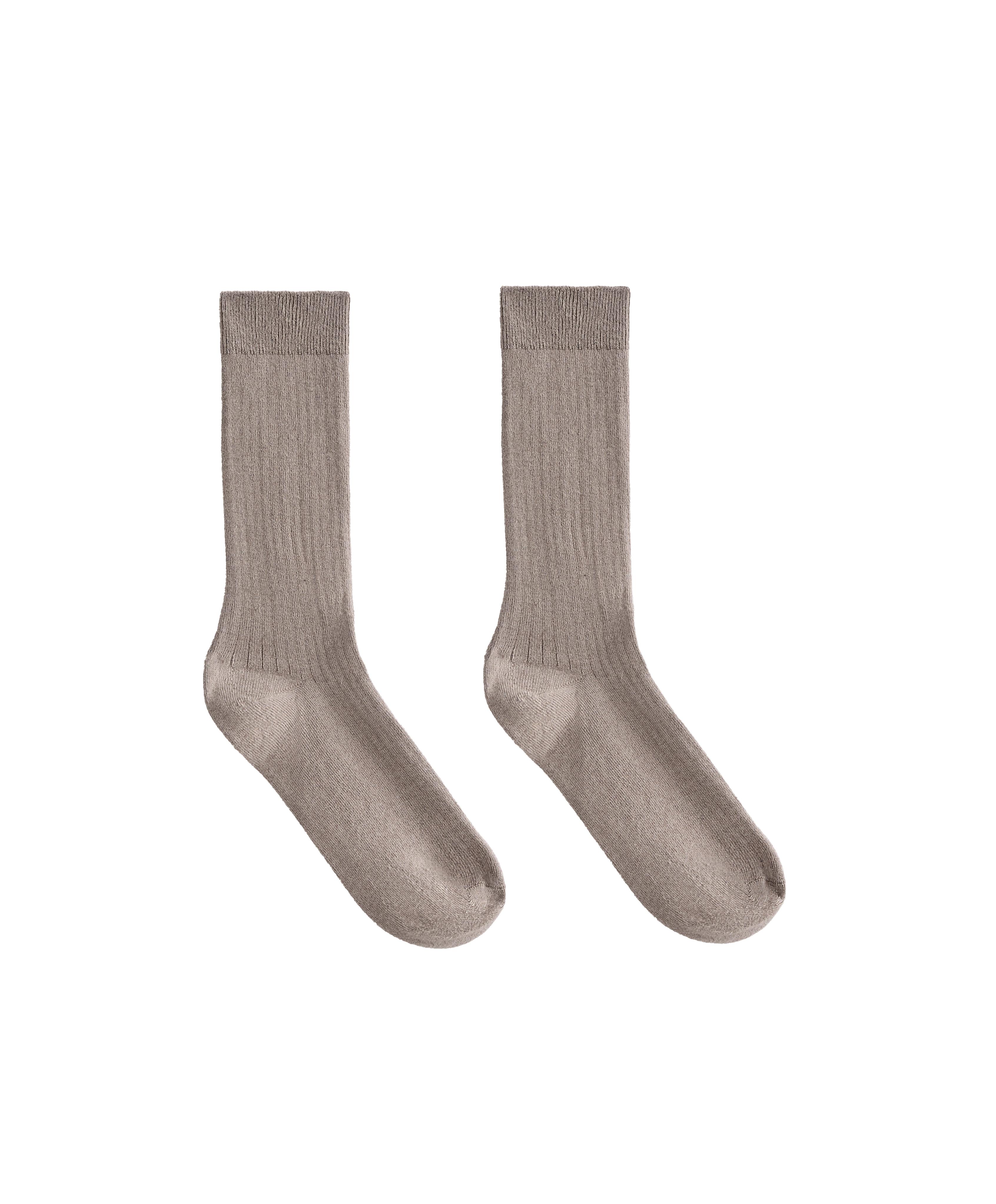 Modal blend classic socks with 13% cashmere — TAN