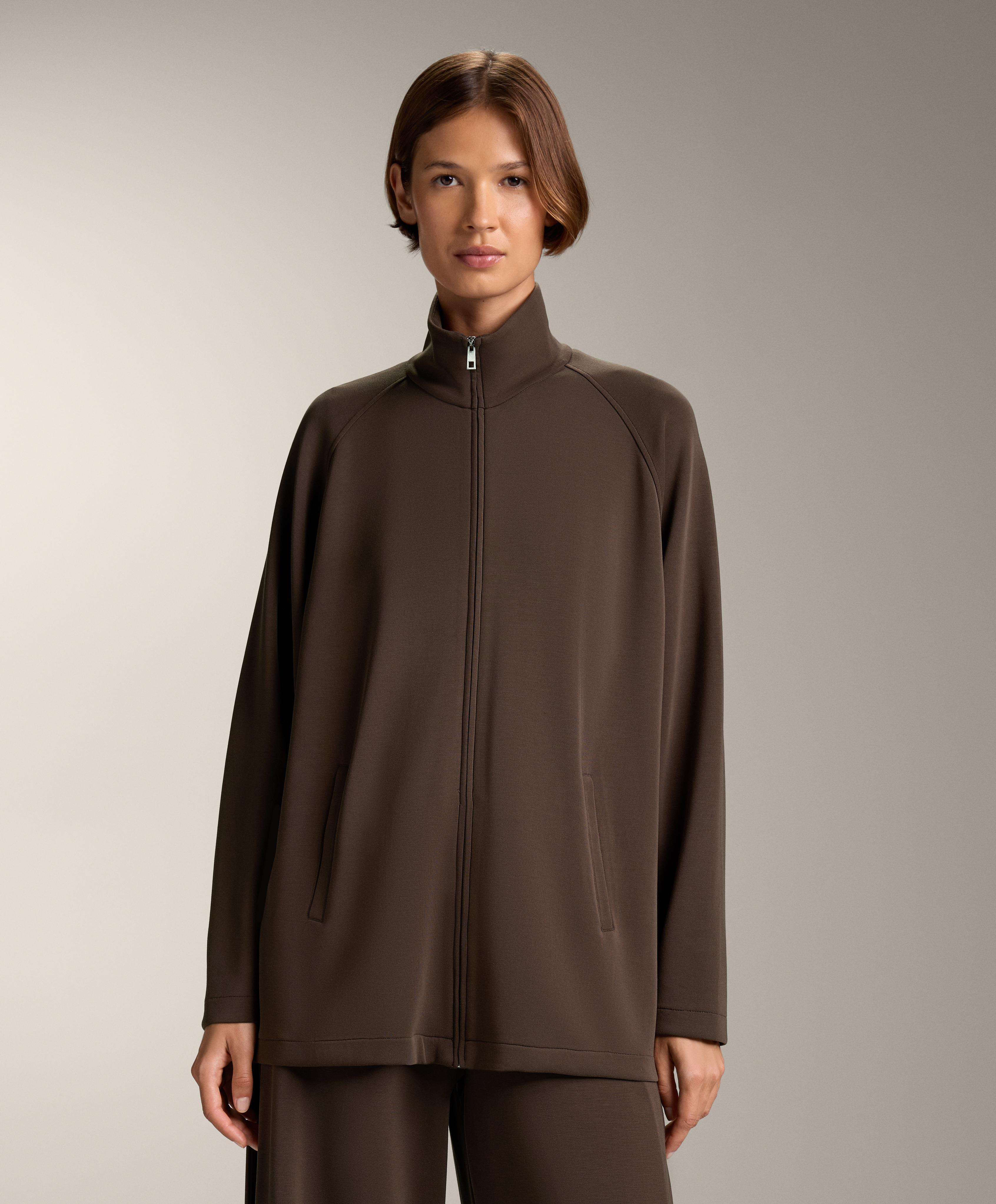 Sweat long plissé au dos contenant du modal au toucher doux