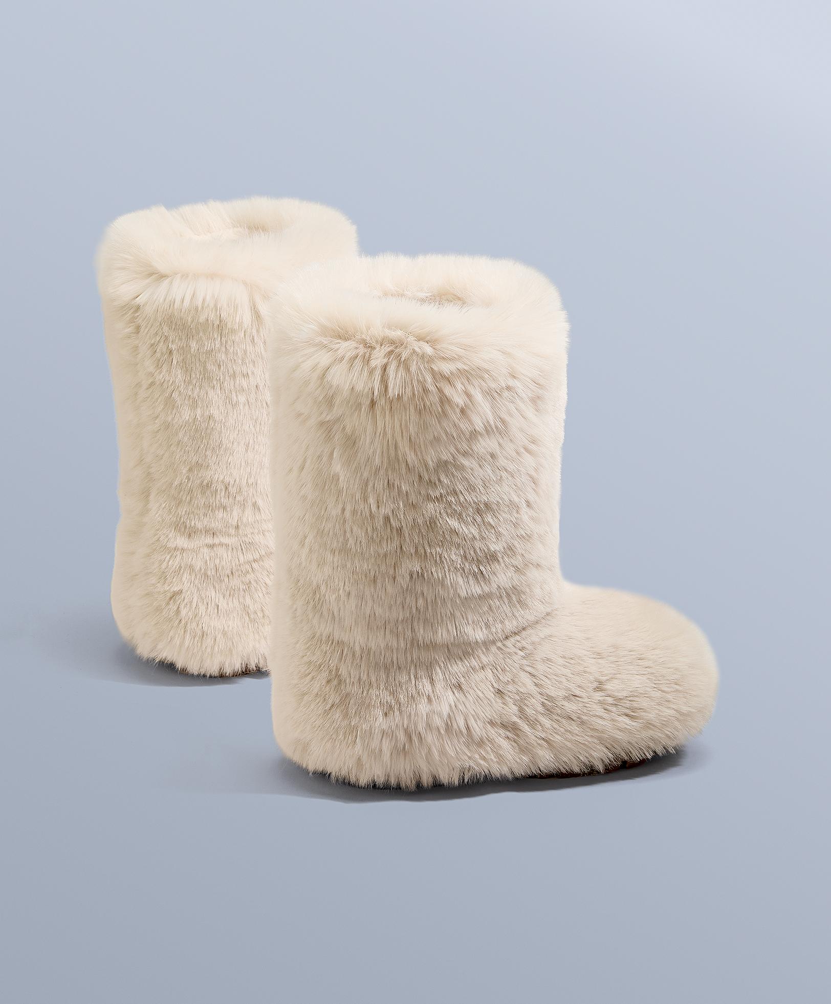 Technical faux-fur effect boot — ECRU