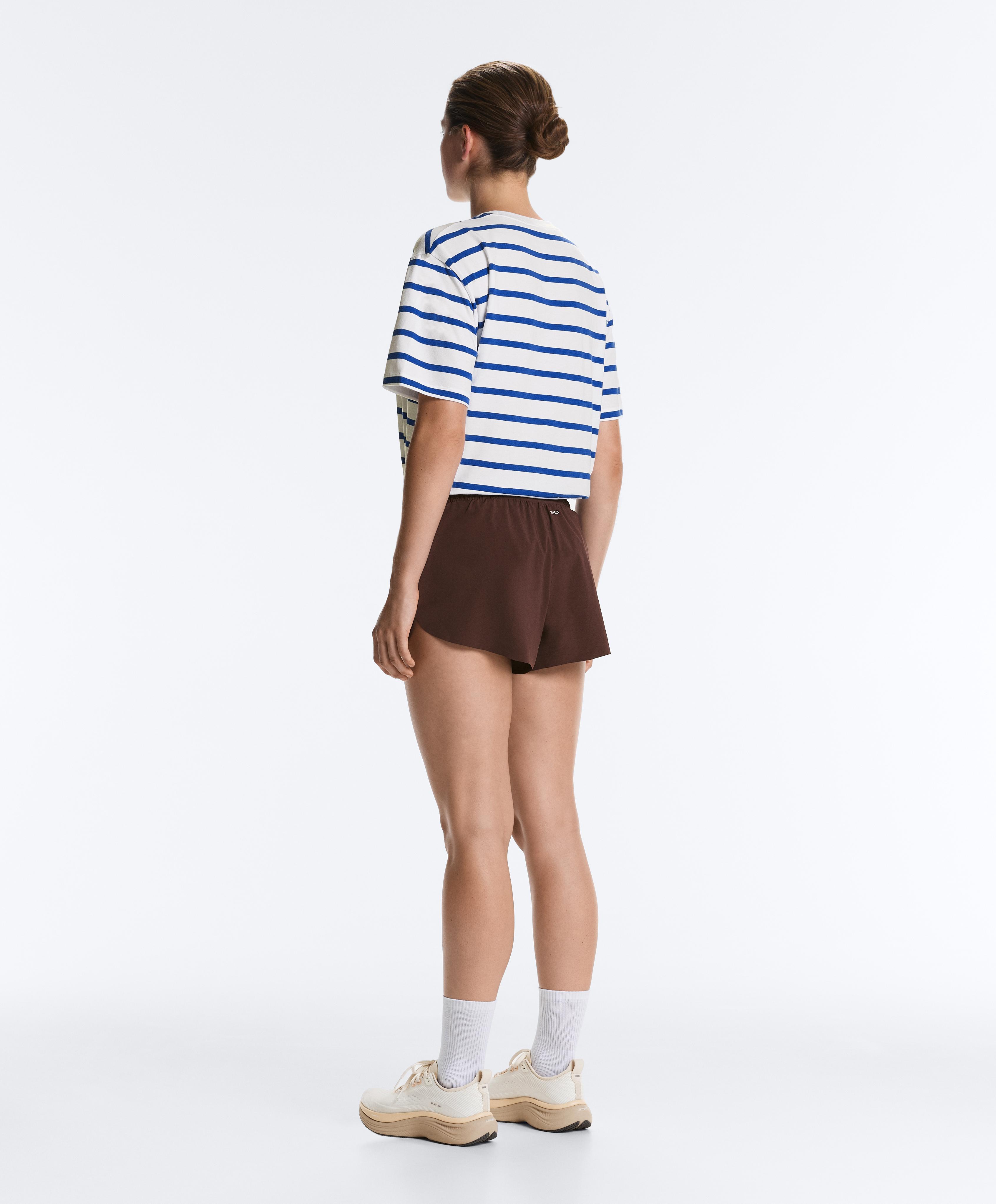6cm low-rise technical shorts — CHOCOLATE