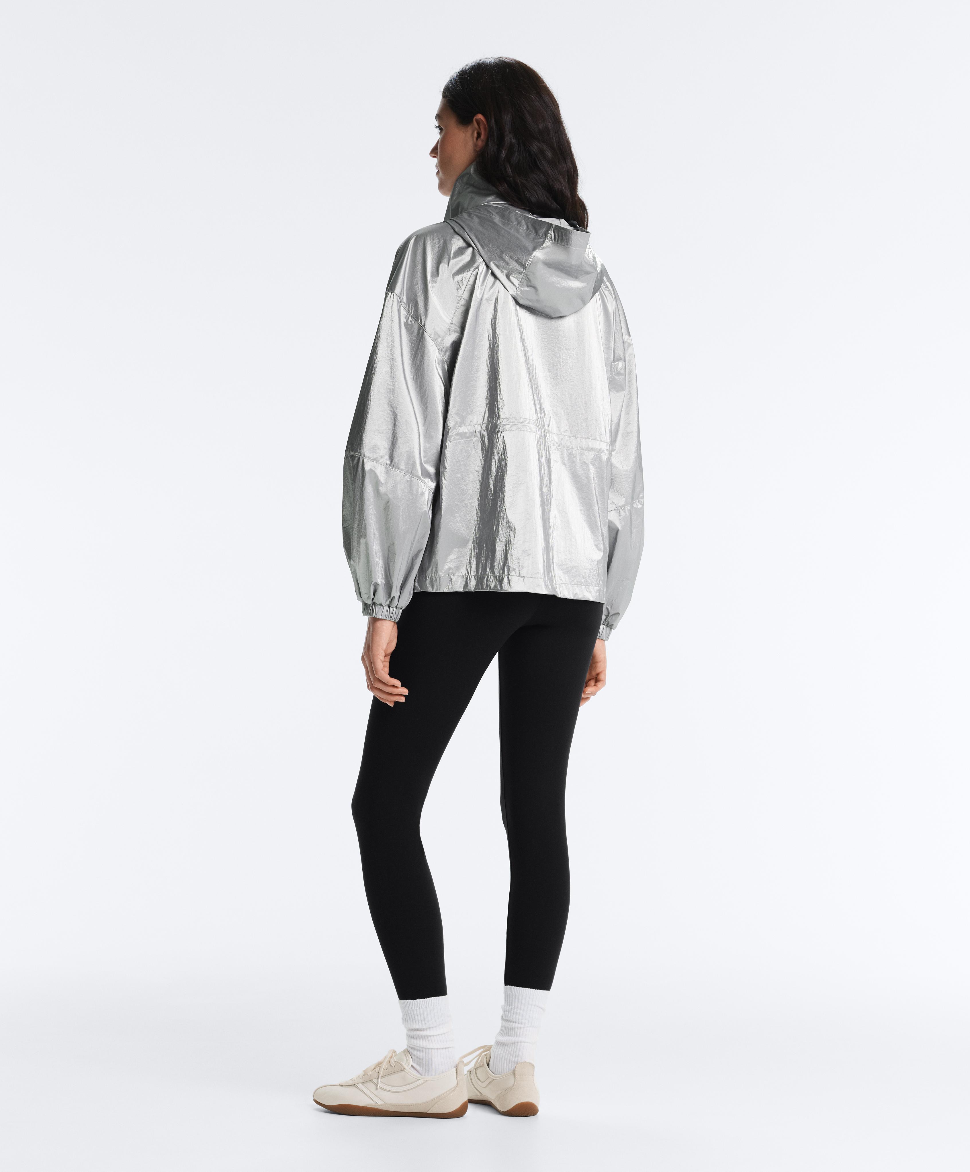 Water-repellent jacket with metallic effect — GREY