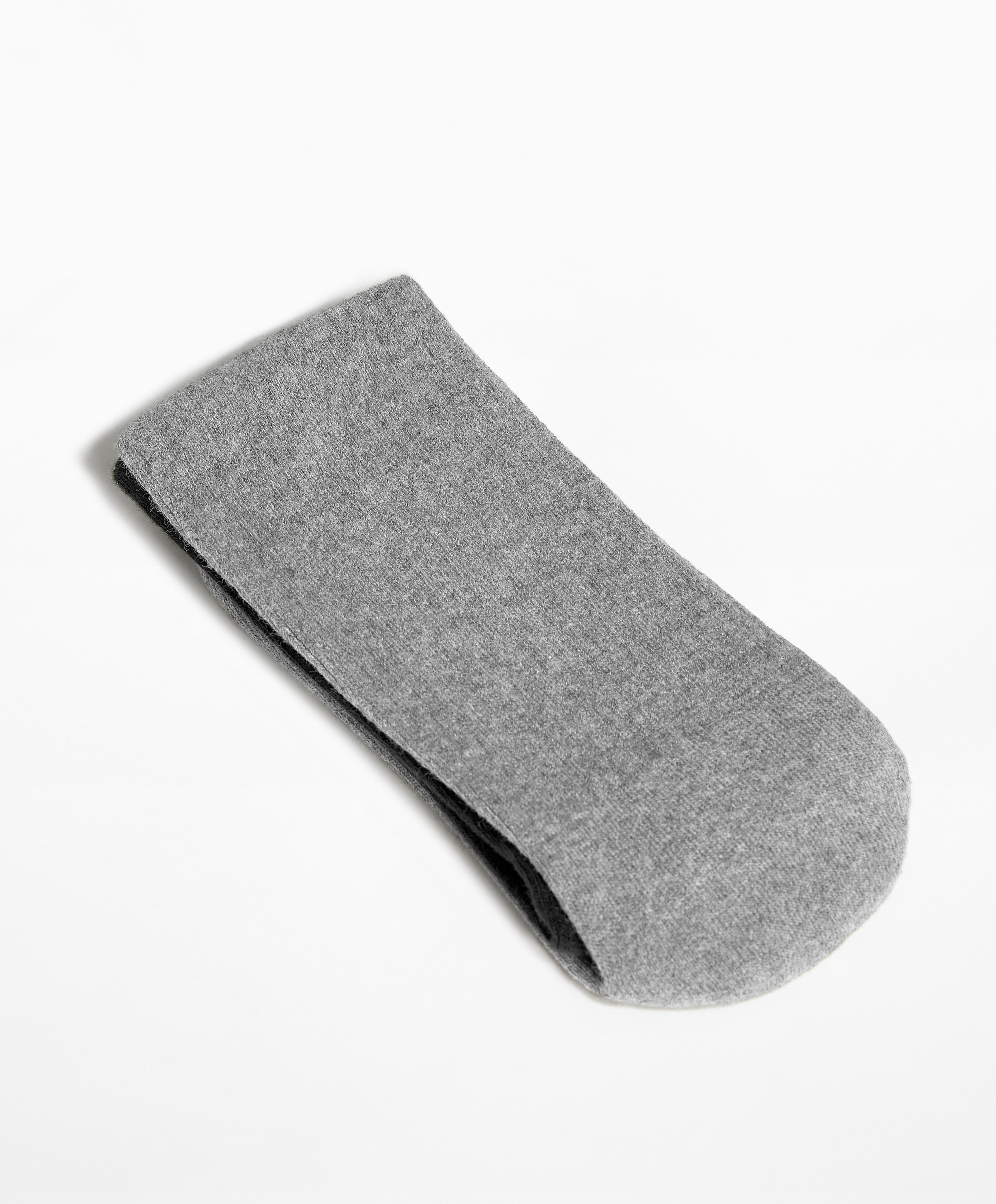 2 pairs of classic yoga and Pilates cotton blend socks 2 pairs of classic yoga and Pilates cotton blend socks