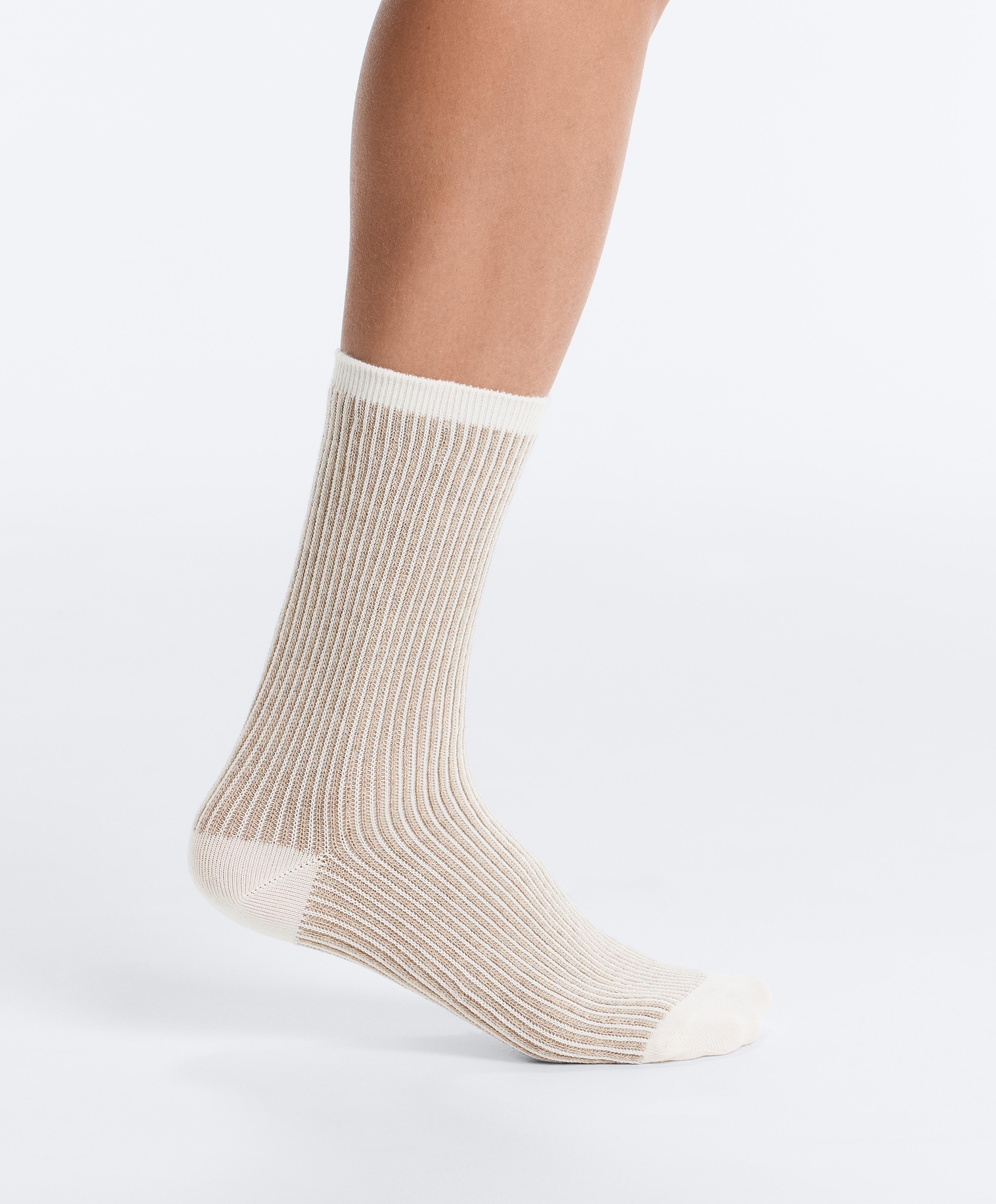 3 pairs of cotton blend classic textured socks