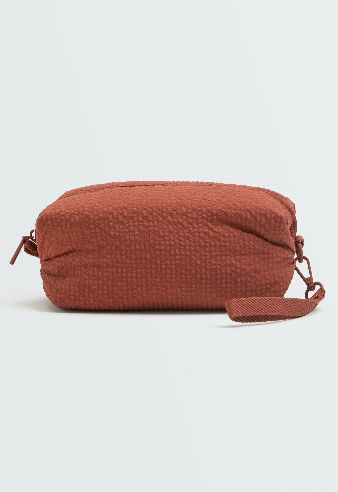 Textured wash bag — TERRACOTTA