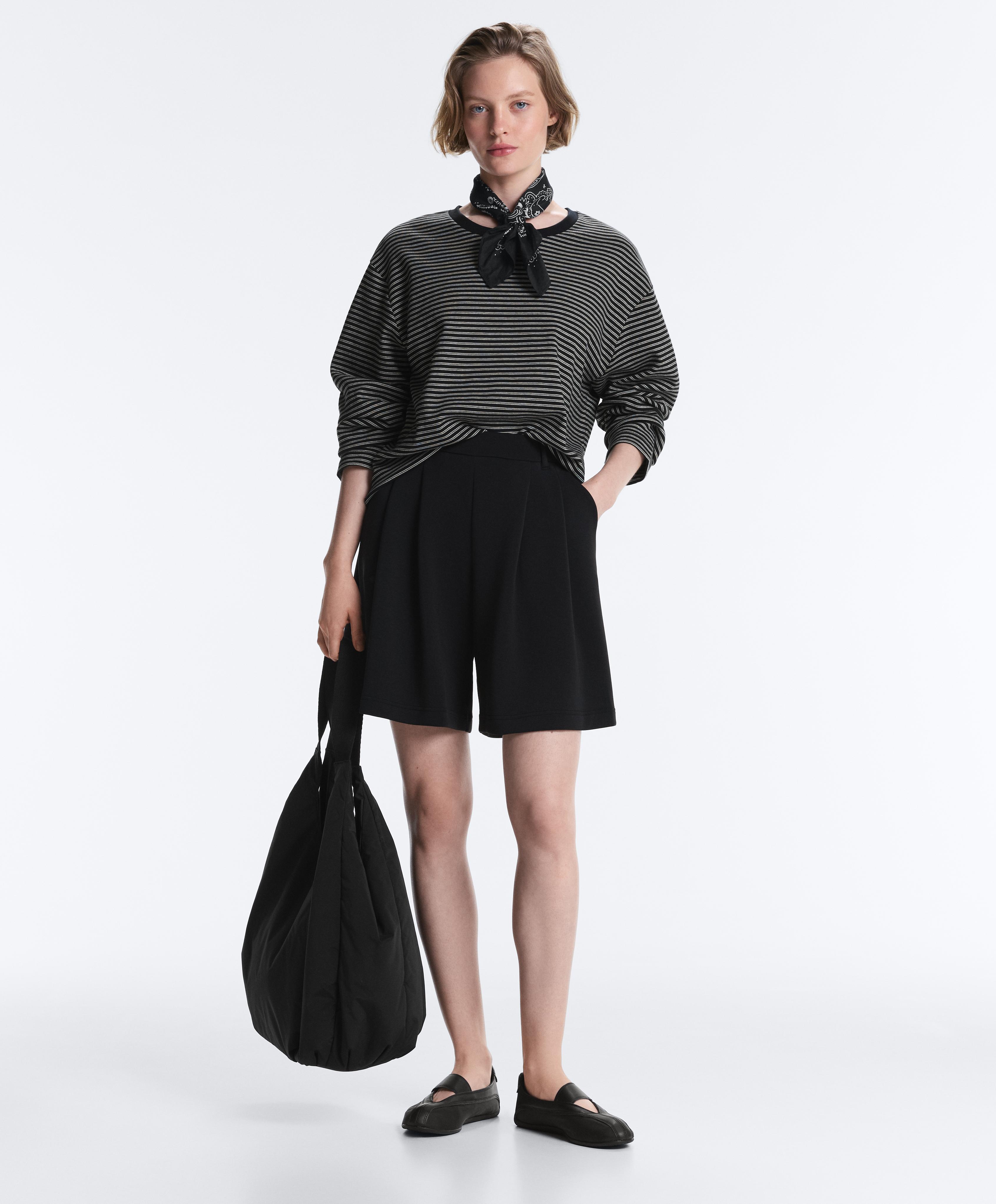 Soft-touch modal Bermuda shorts with pleats — BLACK