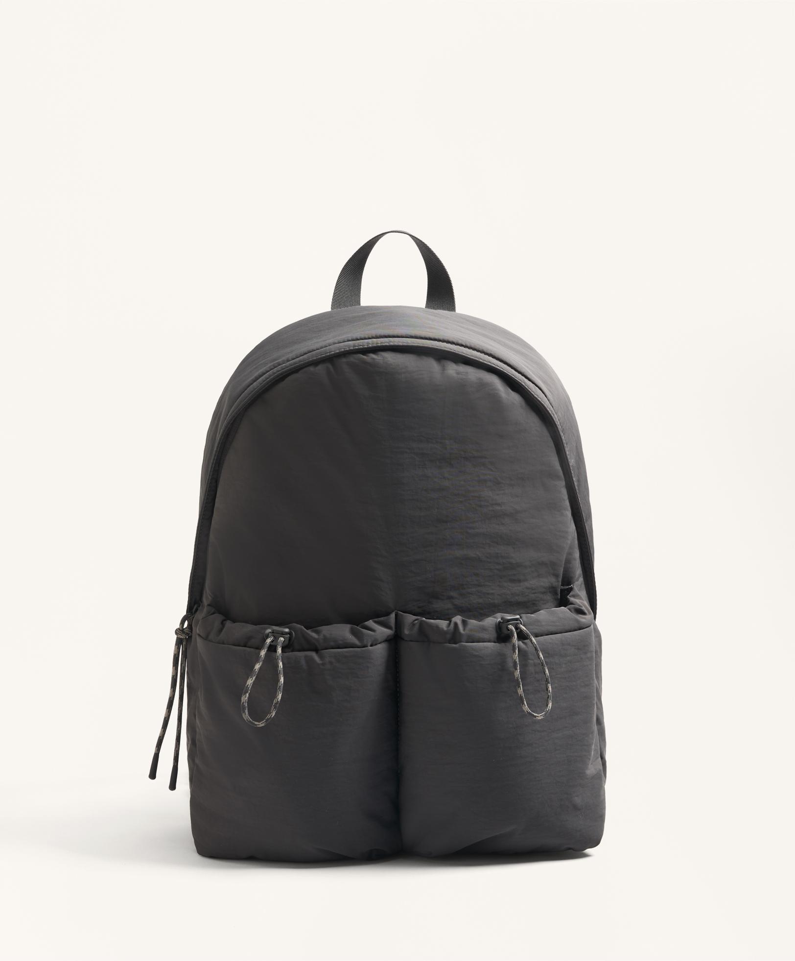 Mochila com bolsos