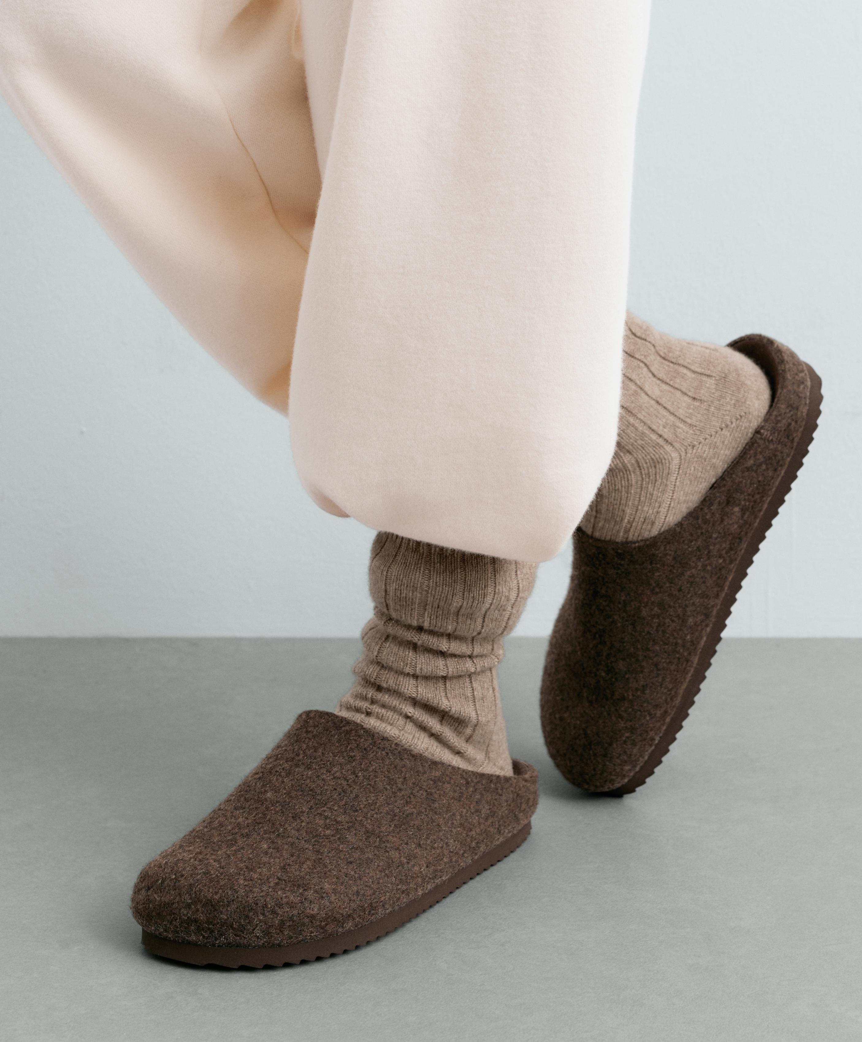75% cashmere socks — PALE TAN