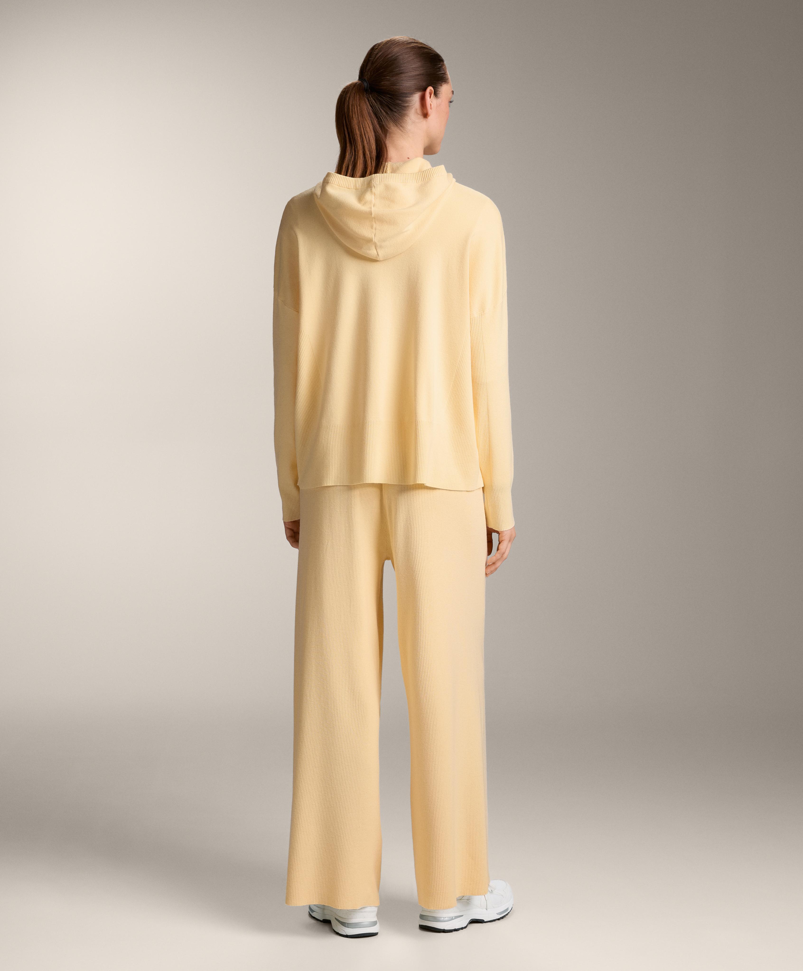 Total look malha wide leg amarelo - Saldos