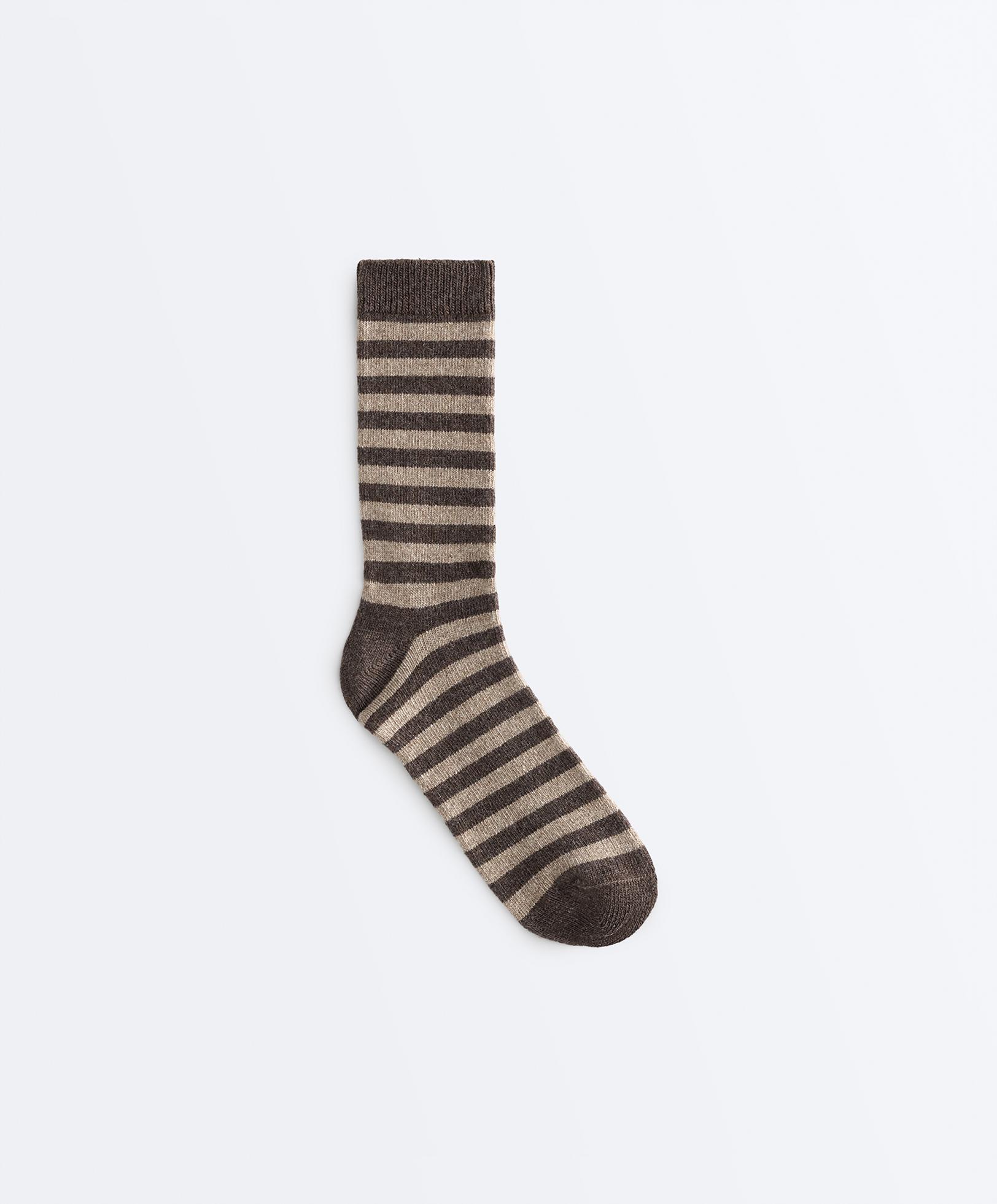 Classic socks in 19% cashmere 12% wool — DARK BROWN