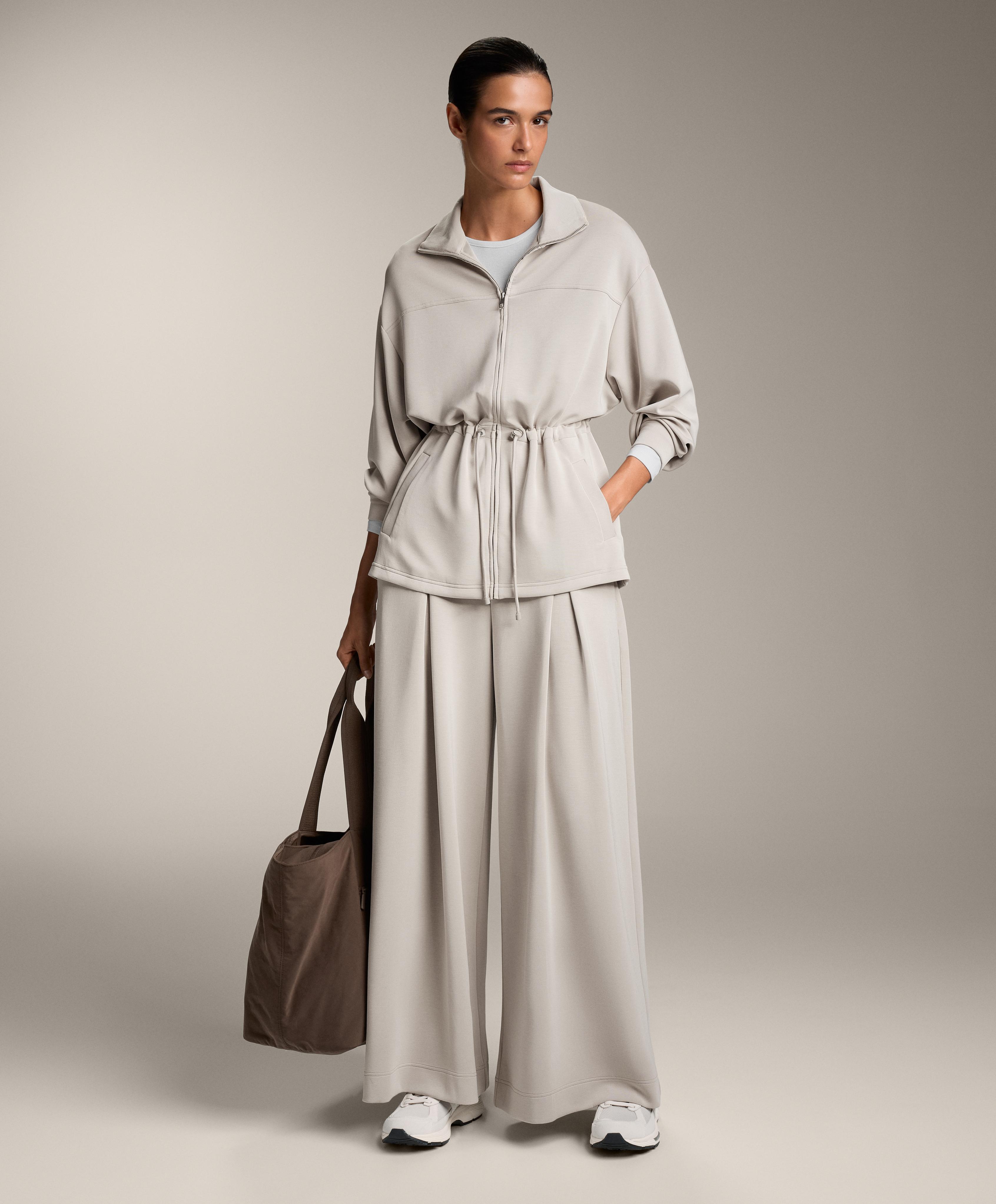 Pantalon large à plis en modal, toucher doux