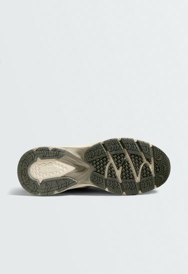 Multi-panel freetime trainers — MINK 4
