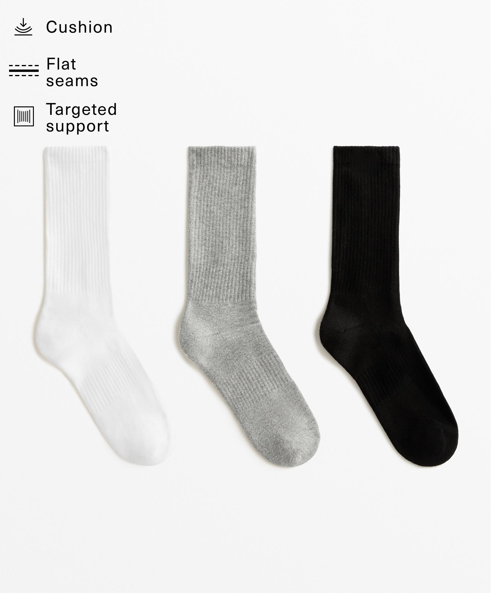 3 pairs of cotton blend classic sports socks