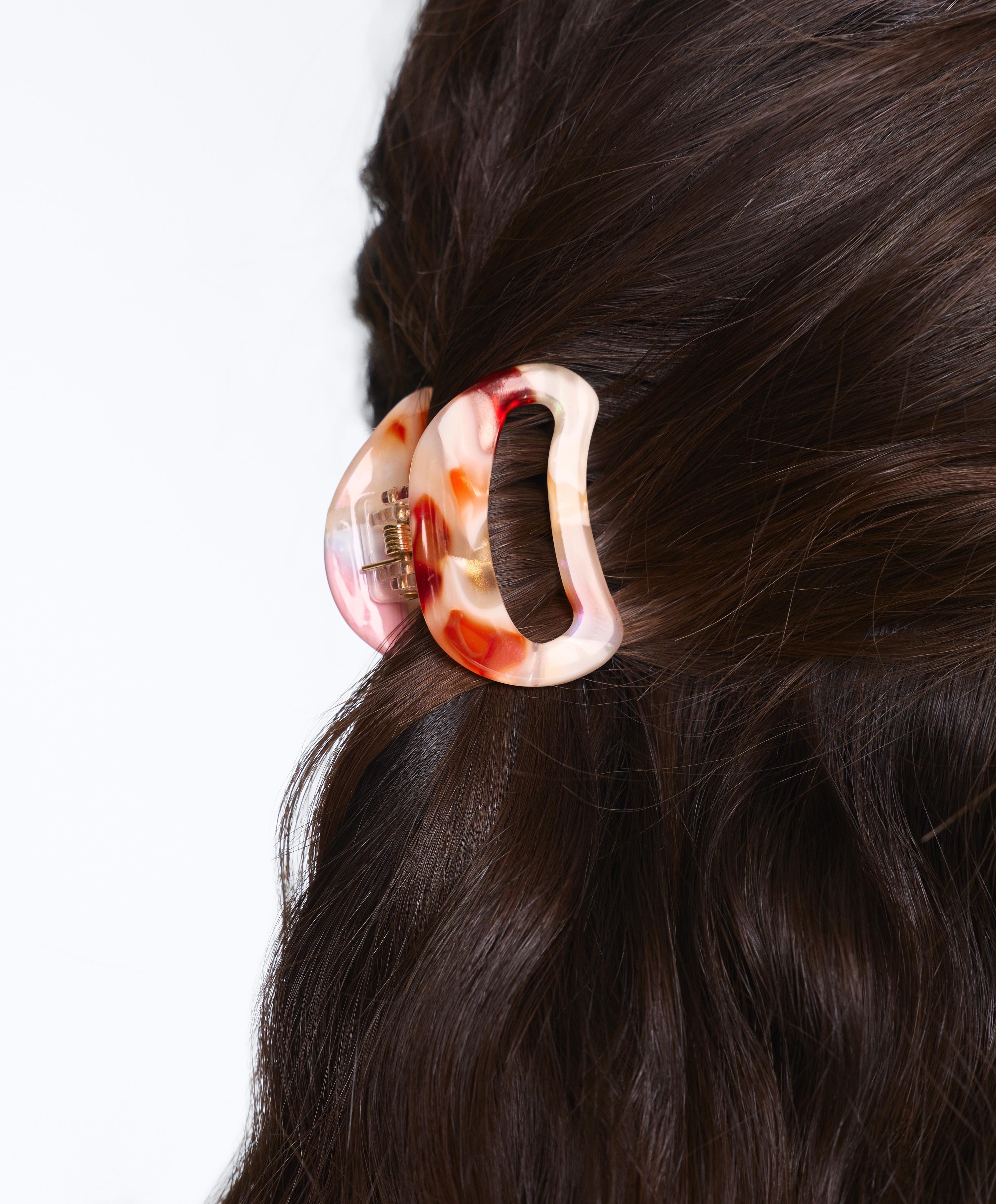 2 mini asymmetric hair clips — PALE RASPBERRY