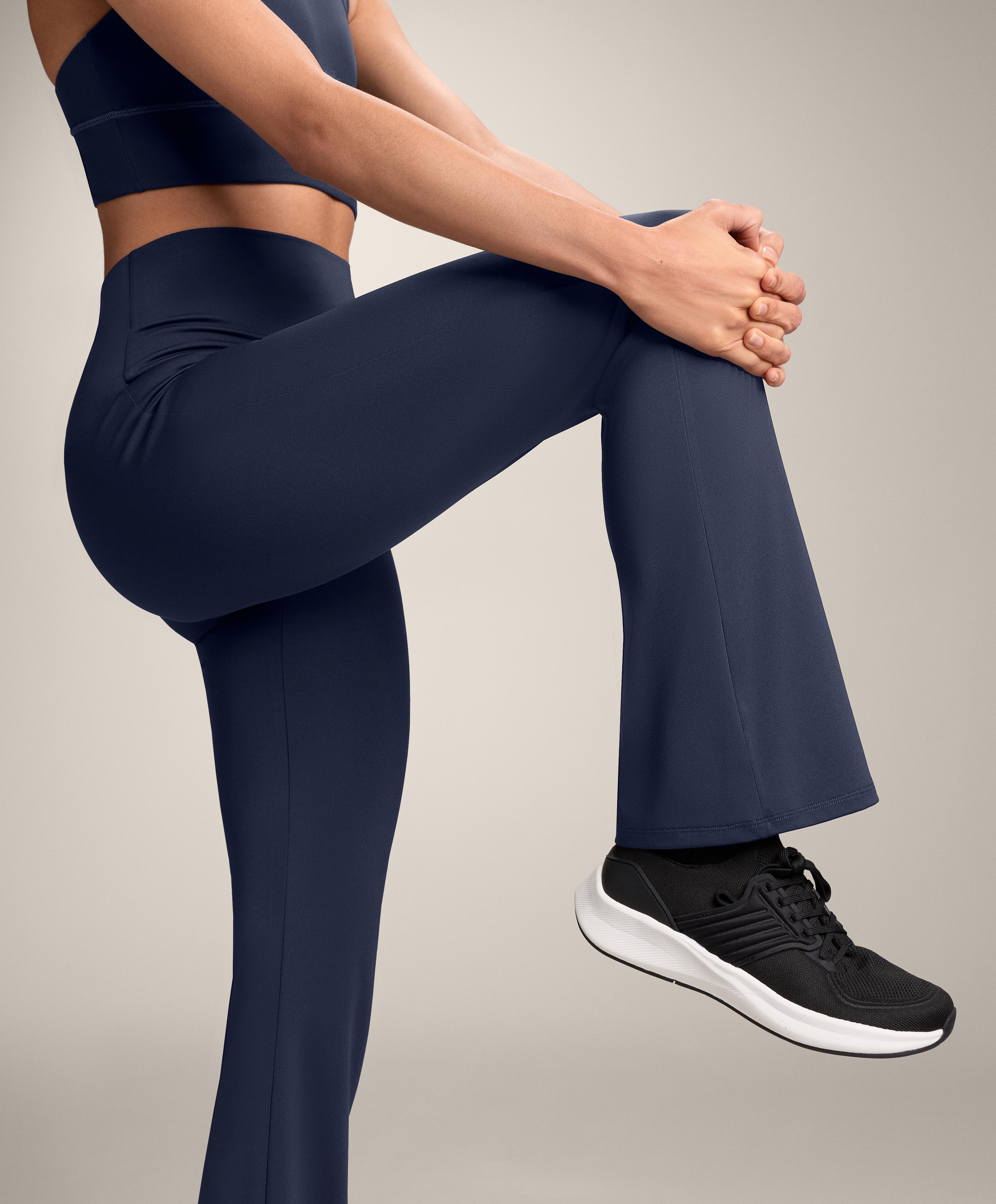 بنطلون فلير بخصر عالٍ Comfortlux