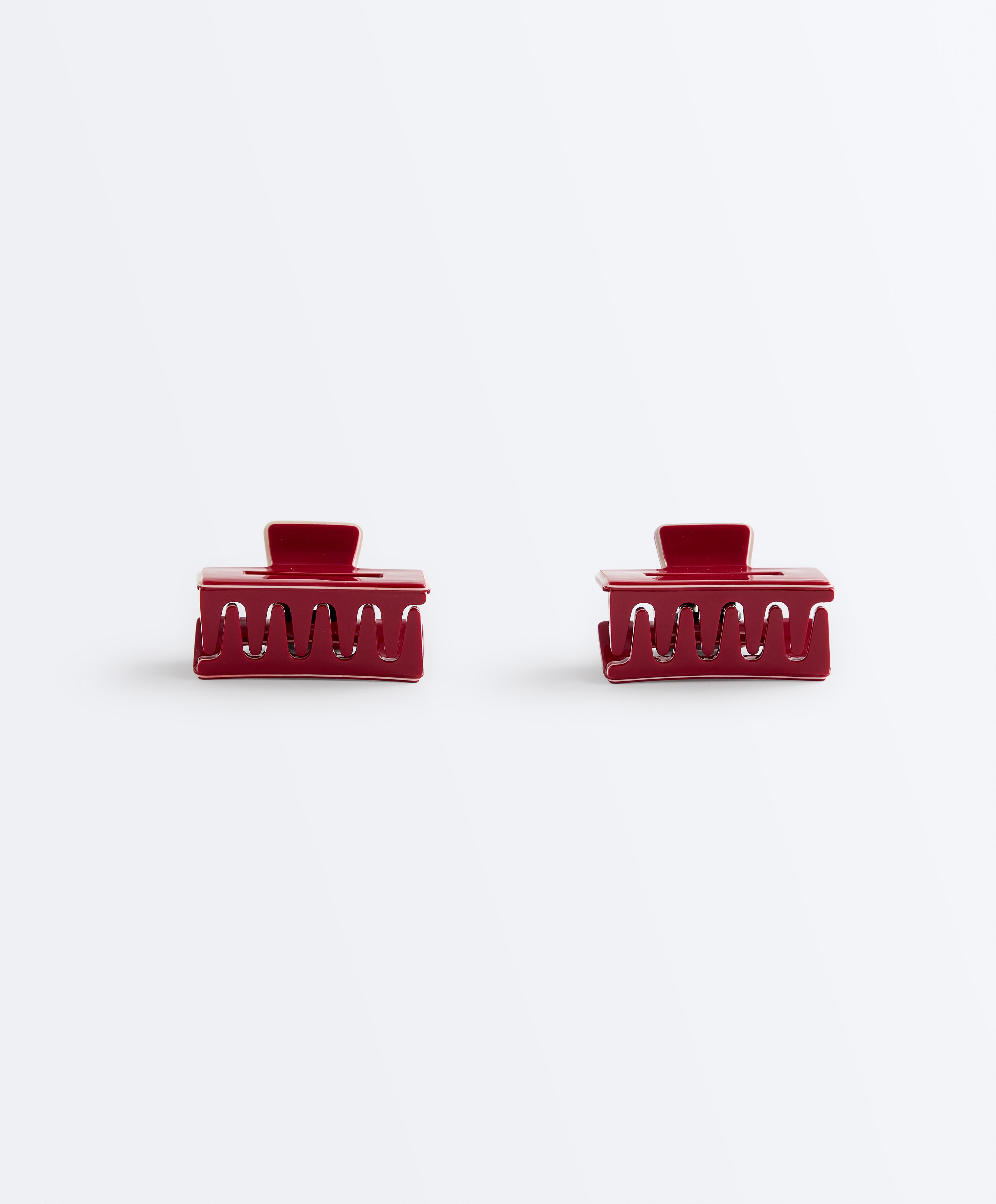 2 square piping hair clips