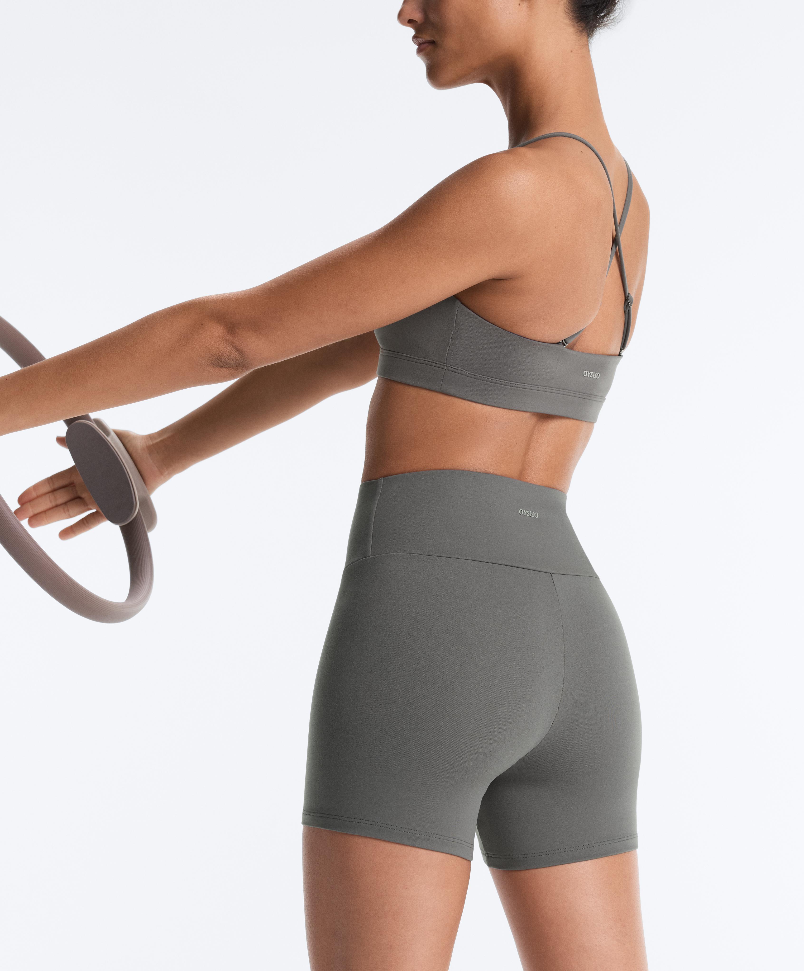 Comfortlux high-waisted 10cm hot pants — MID GREY