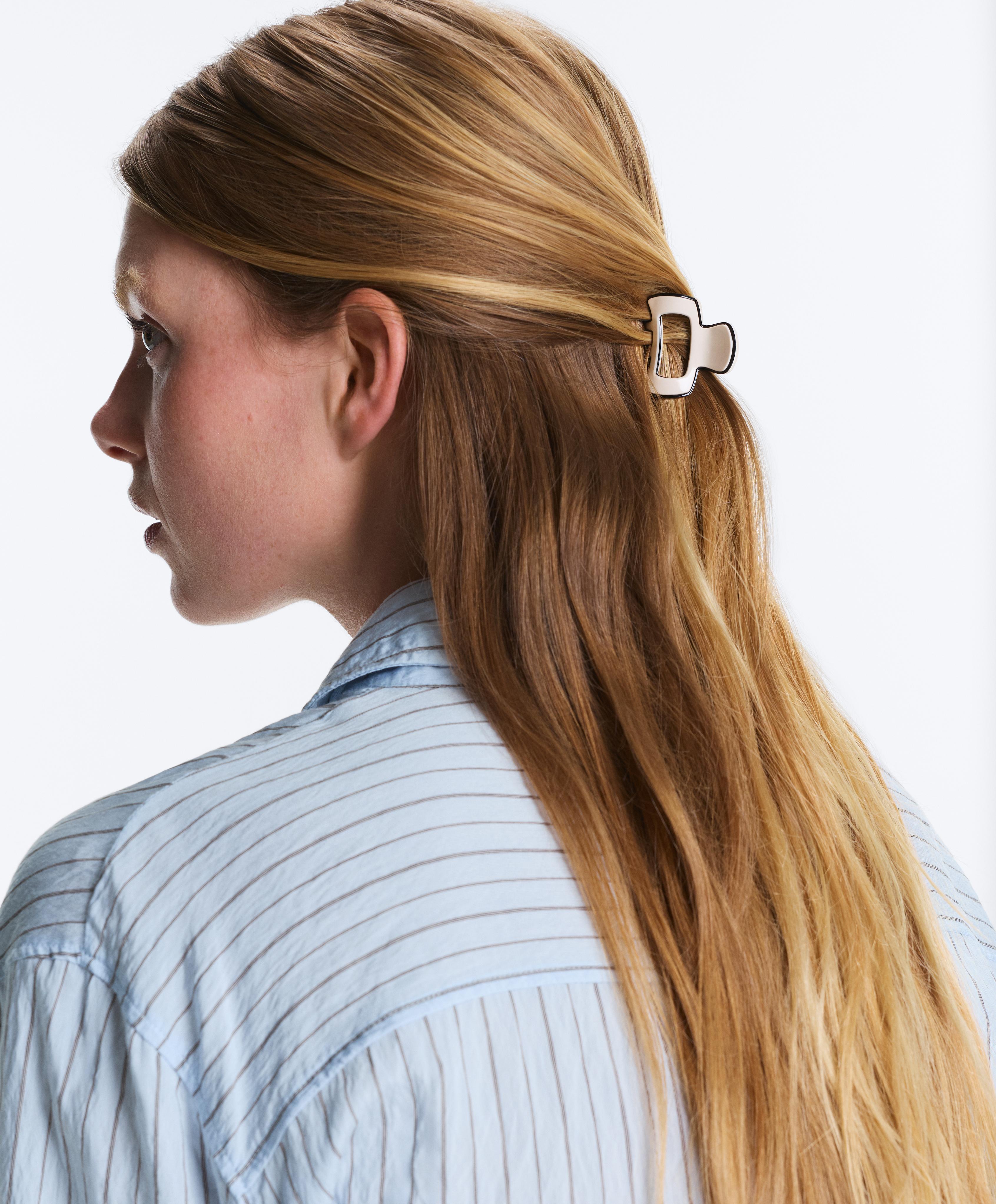 2 mini piping hair clips — CREAM