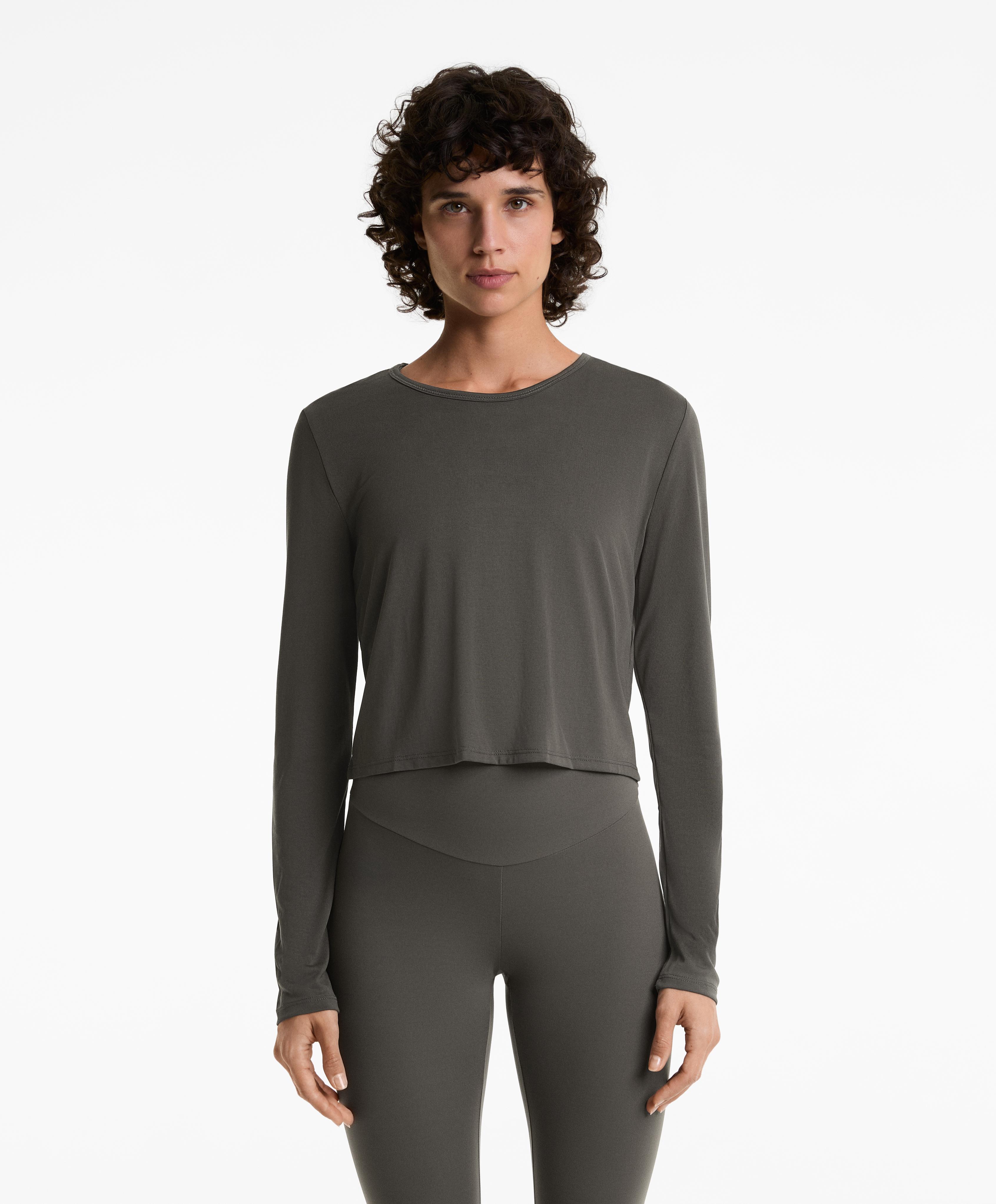 Crossover back crop T-shirt with modal