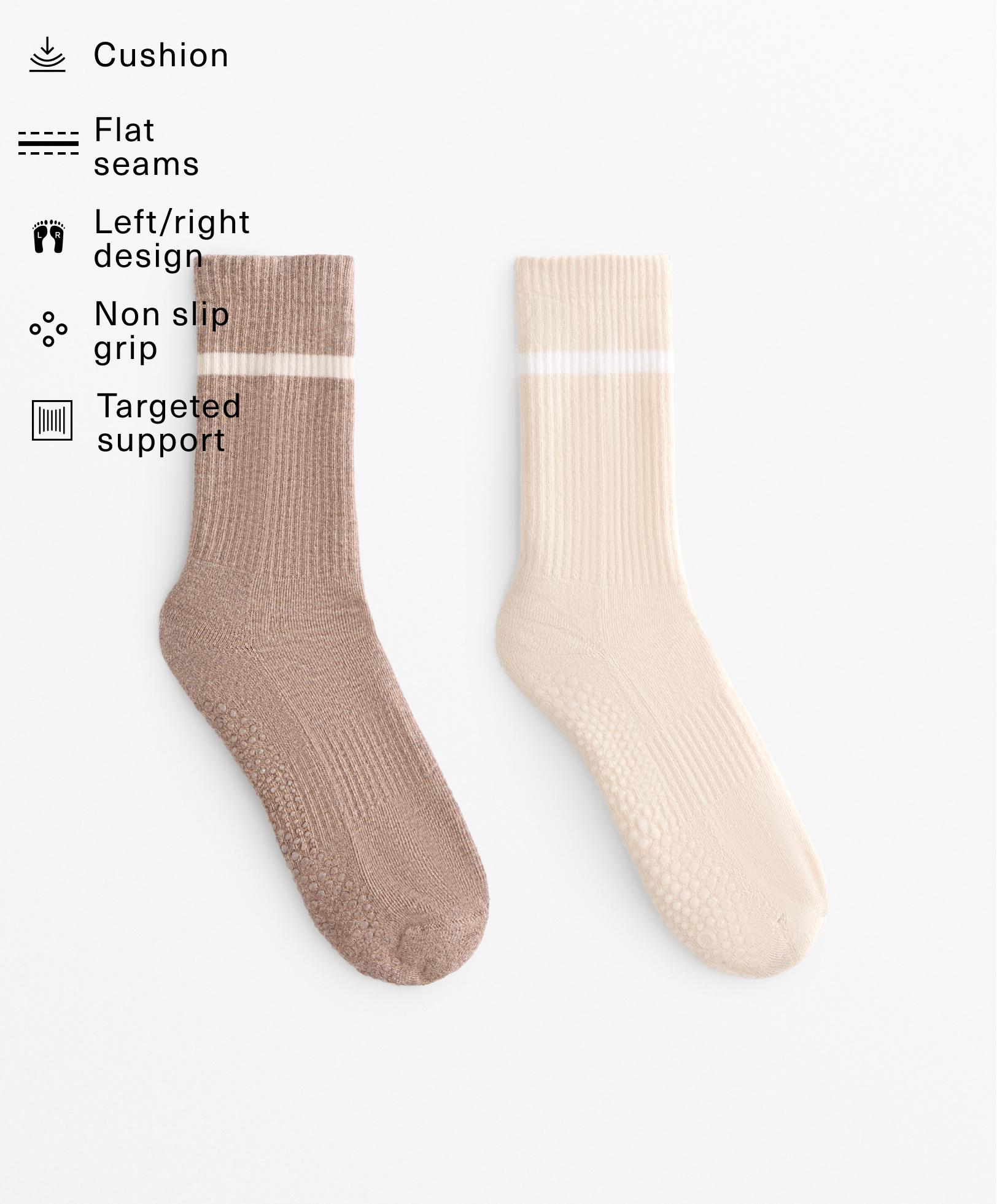 2 pairs of classic yoga and Pilates cotton blend socks 2 pairs of classic yoga and Pilates cotton blend socks