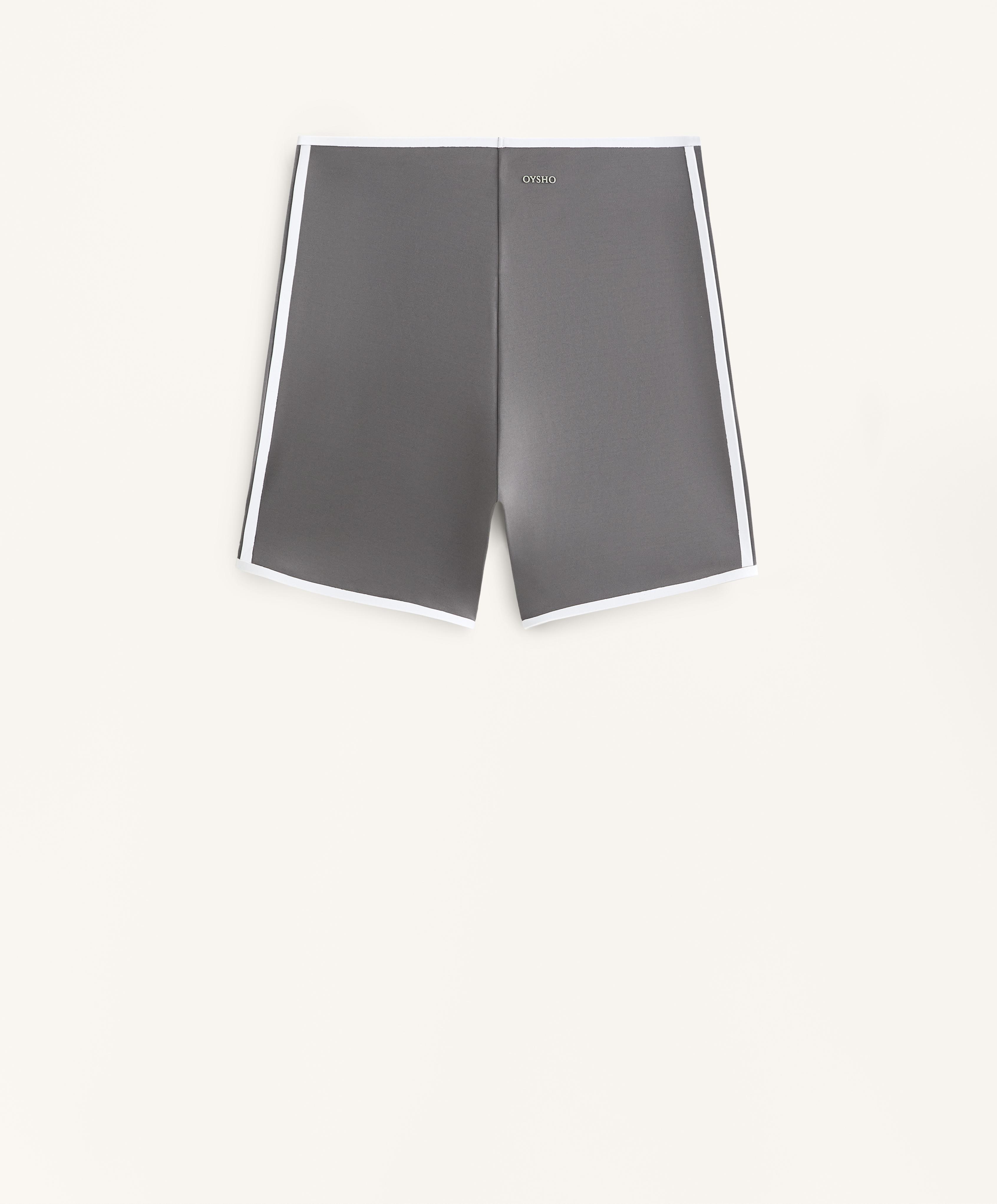 Compressive retro high-rise 10cm hot pants