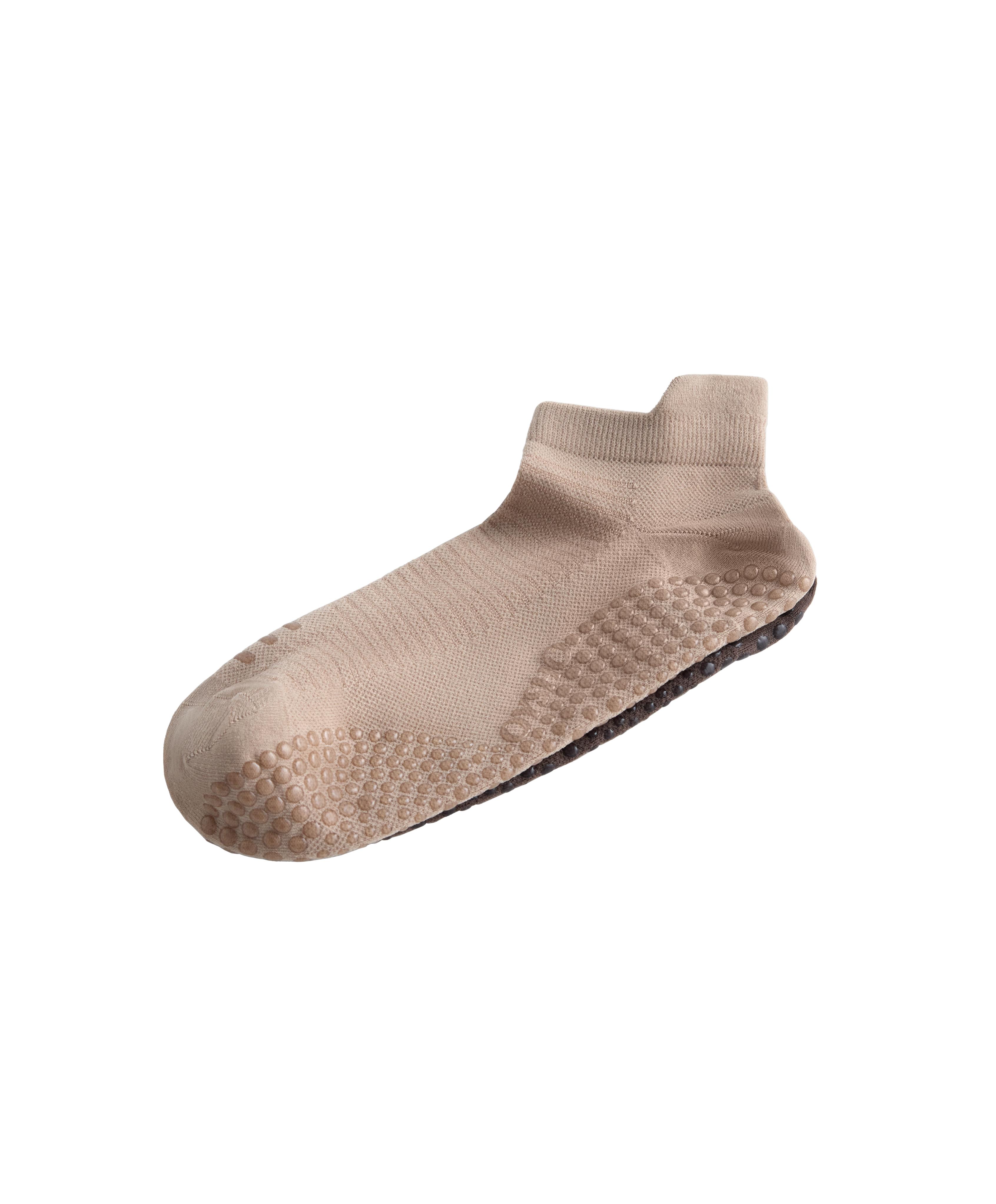 2 pairs of polyamide blend yoga and Pilates sneaker socks — MOCHA
