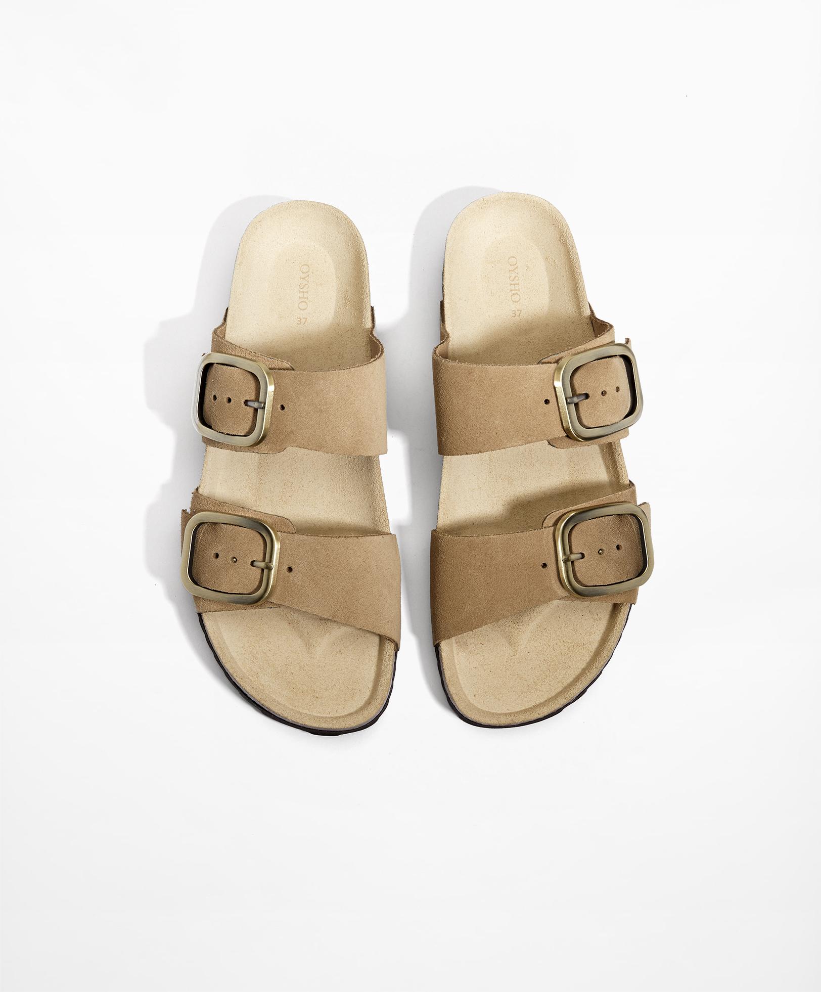 Buckle split-leather slides | OYSHO United States