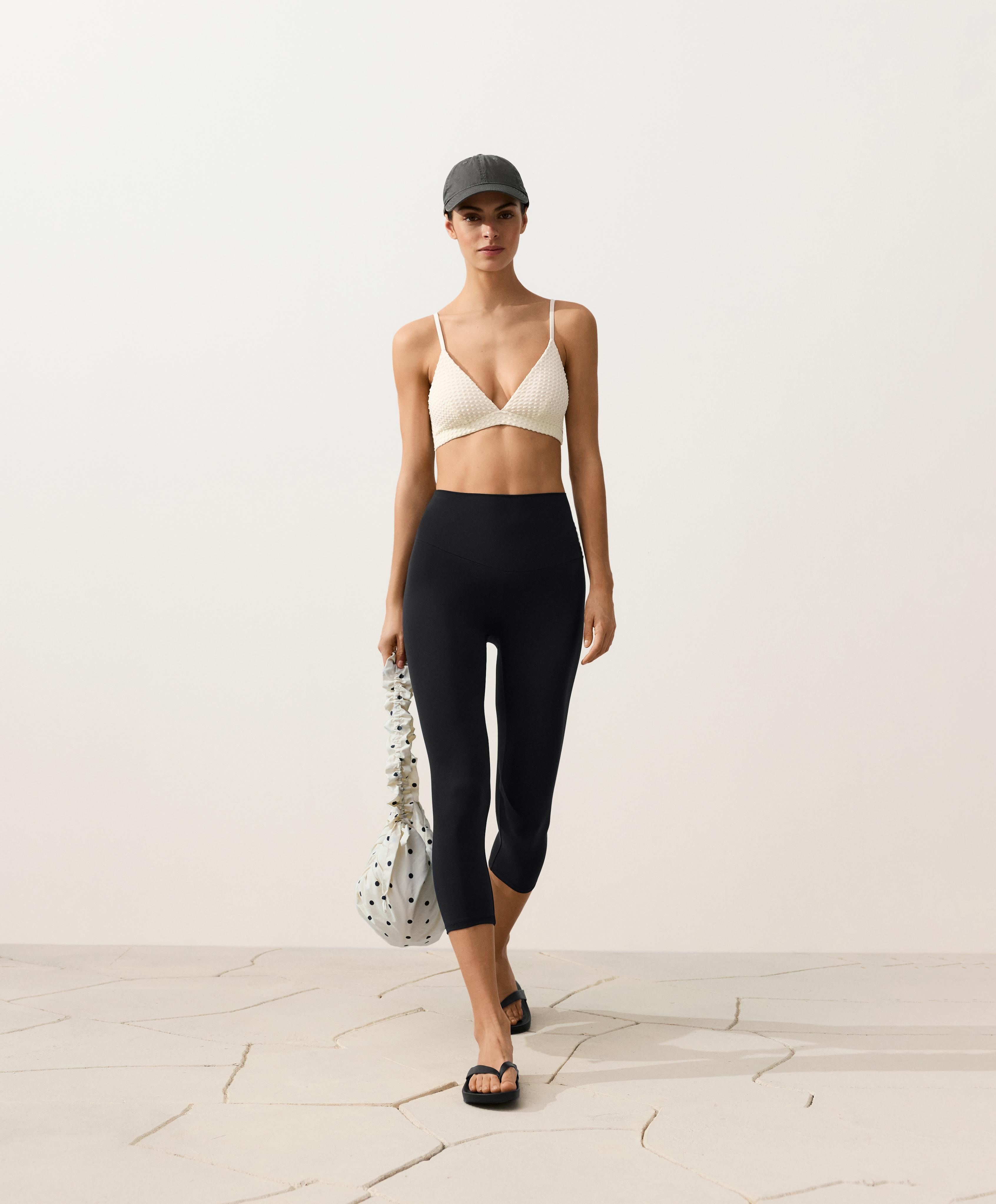 Haut de bikini triangle en crochet point bulle