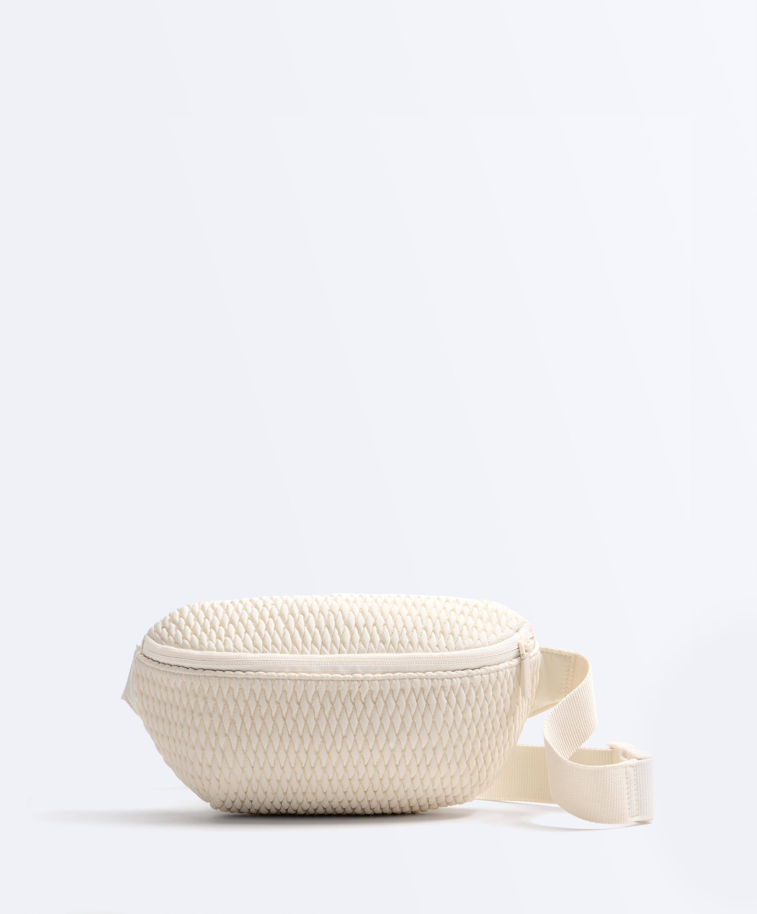 Padded belt bag — CREAM
