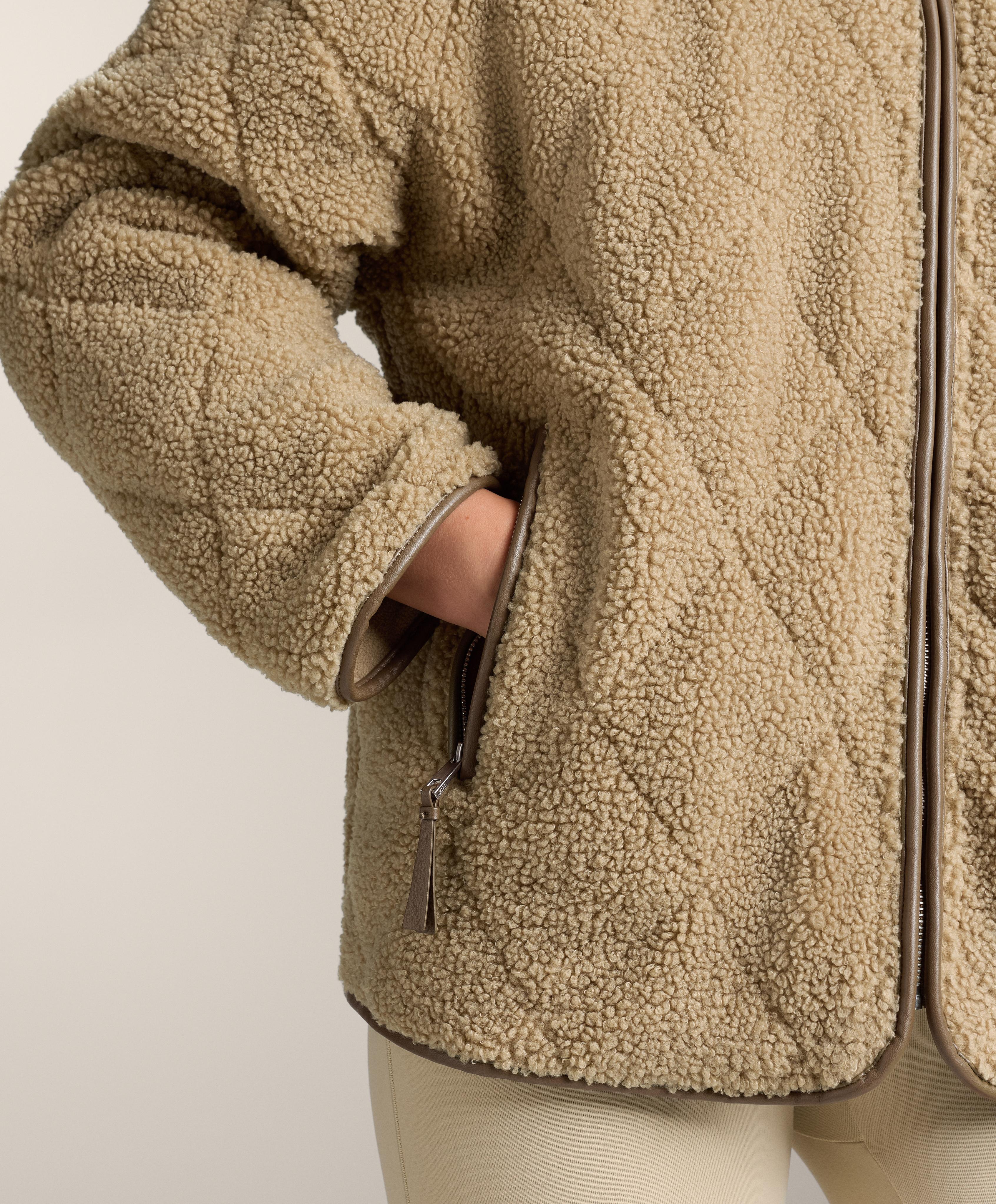 Diamond quilted faux-shearling jacket — GREEN BEIGE