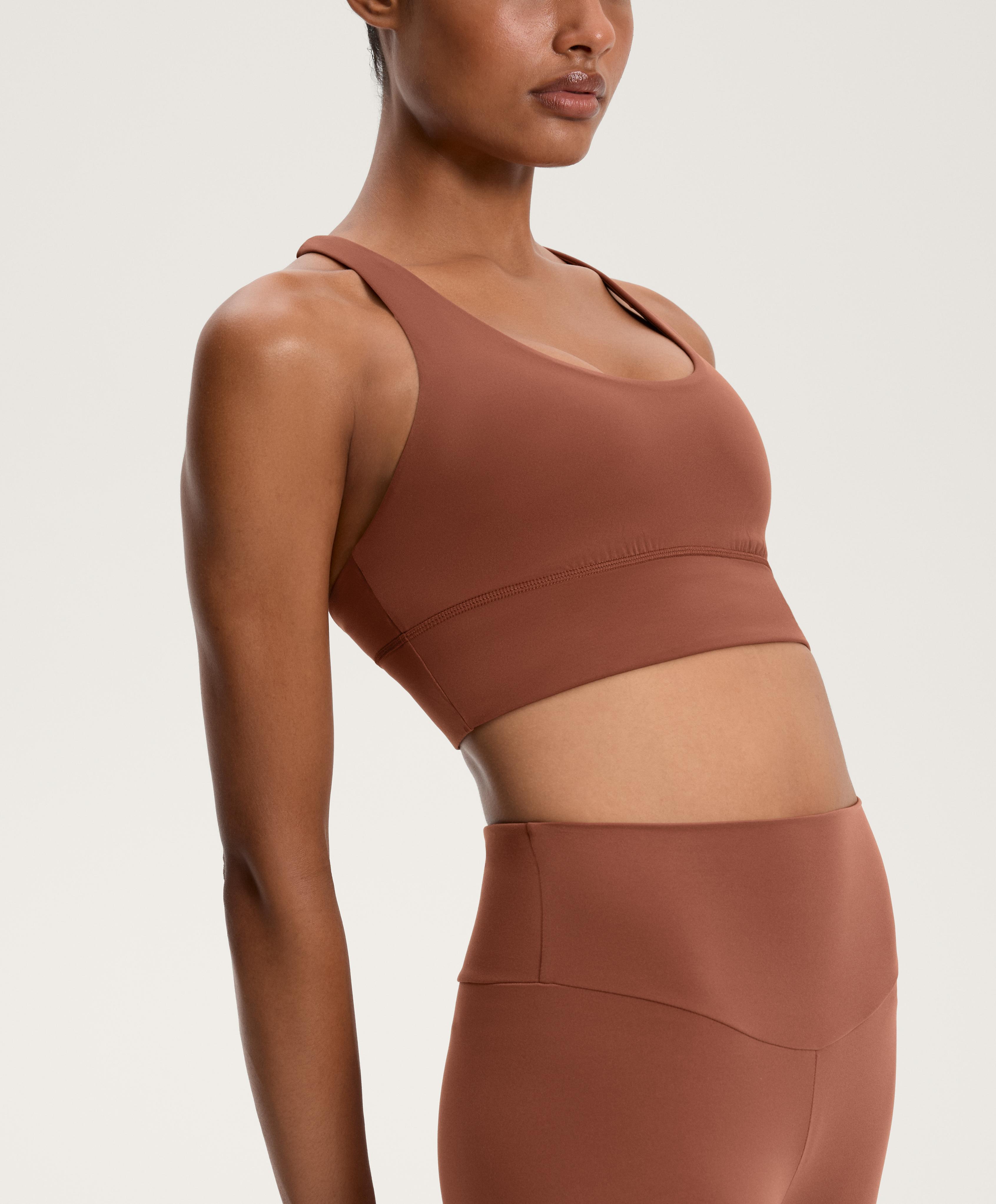 Medium-support Comfortlux sports bra with cups — TERRACOTTA