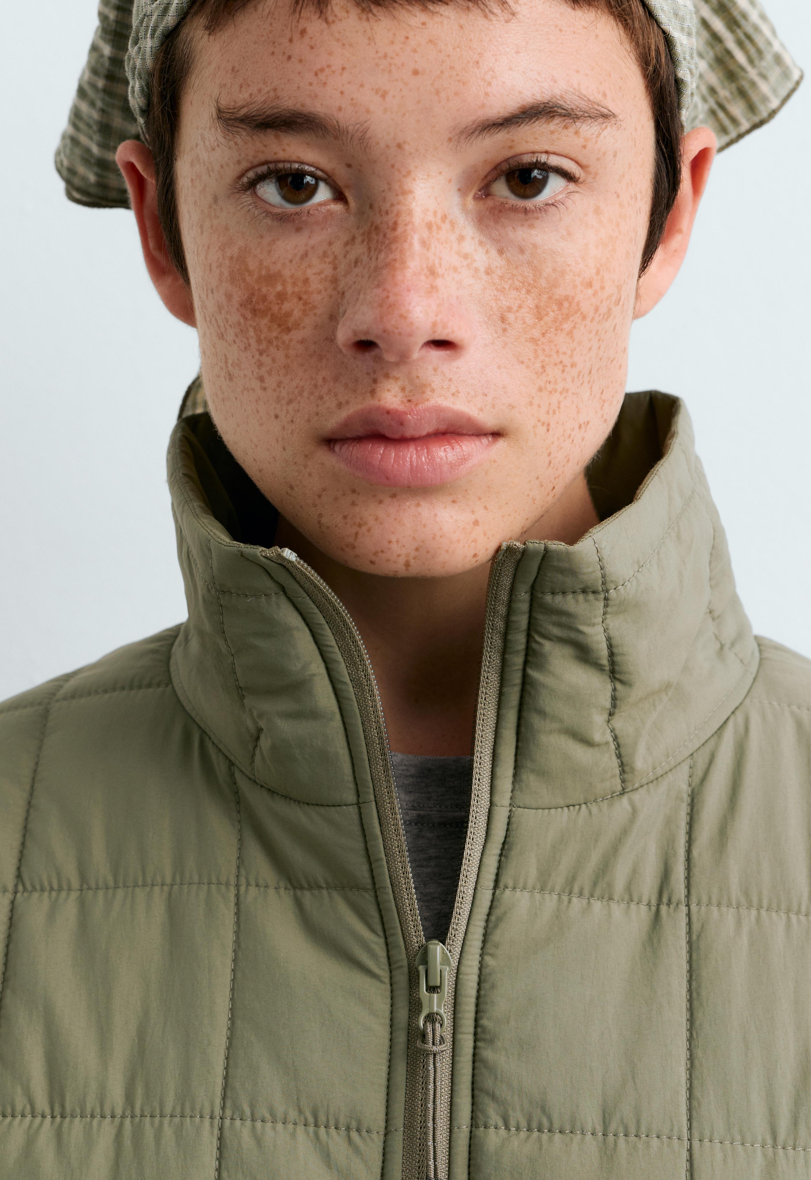 FELLEX® AEROGEL boxy padded gilet — DARK KHAKI