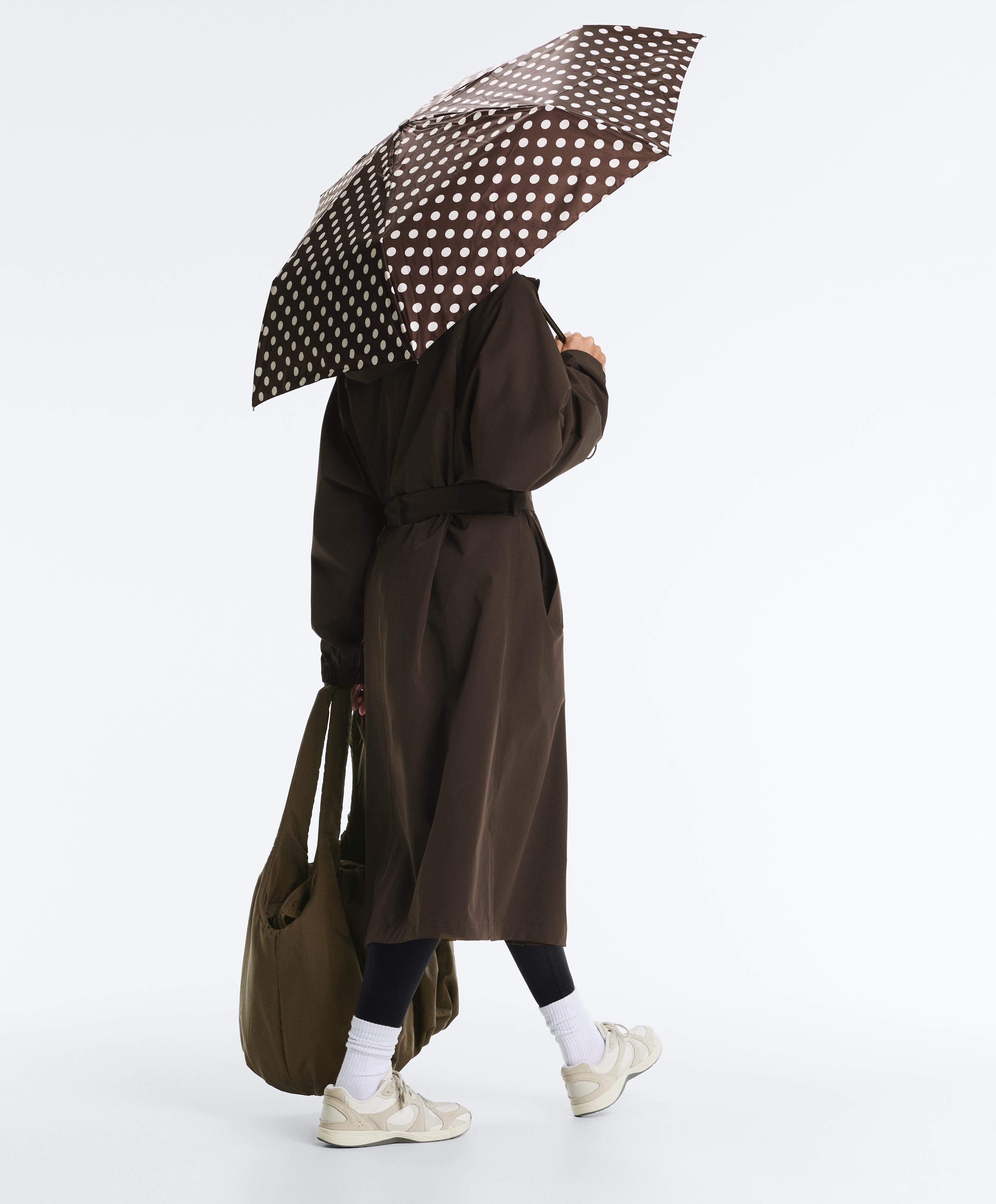 Lightweight polka dot umbrella