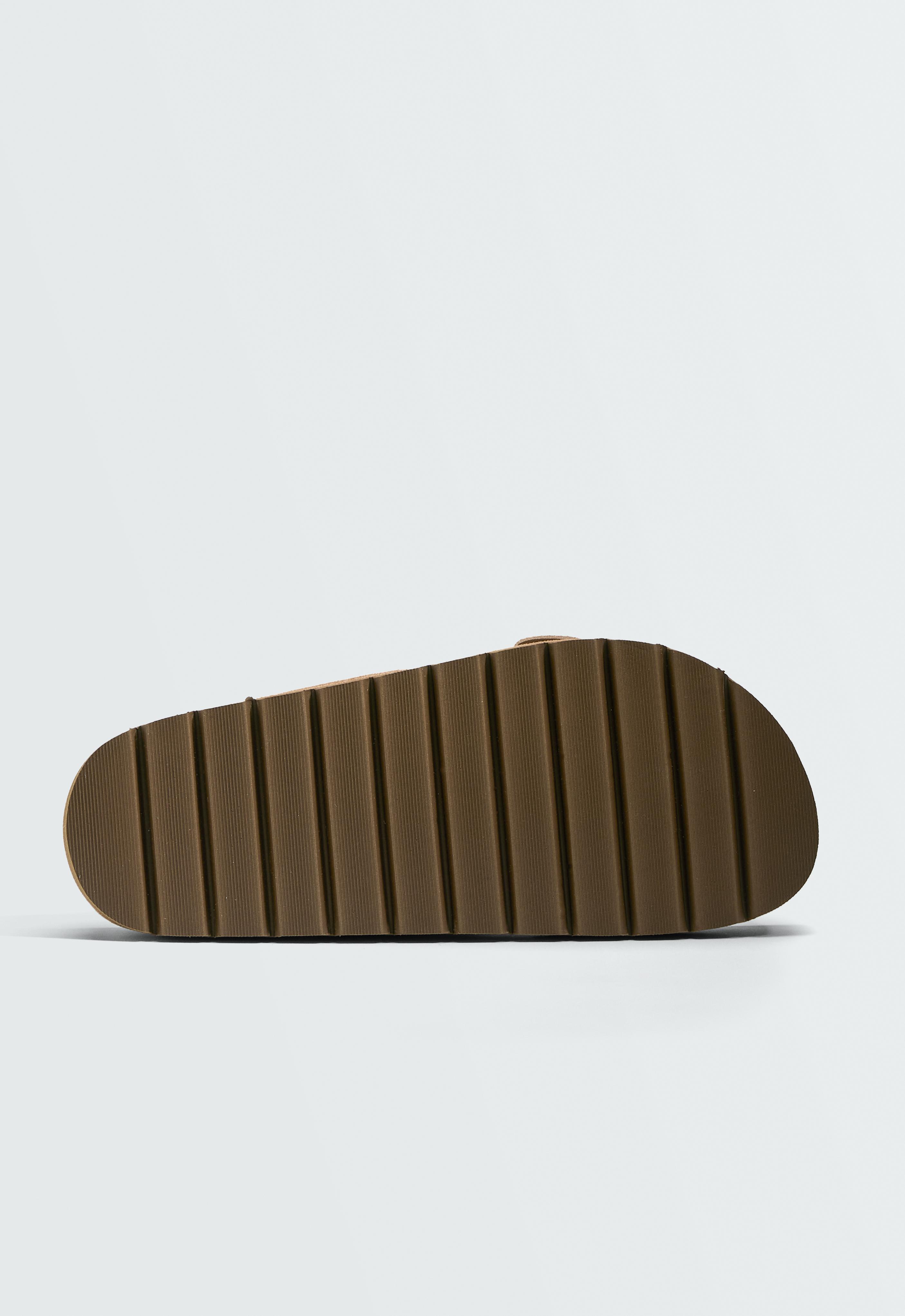Buckle split-leather platform sandals — TOASTED BROWN