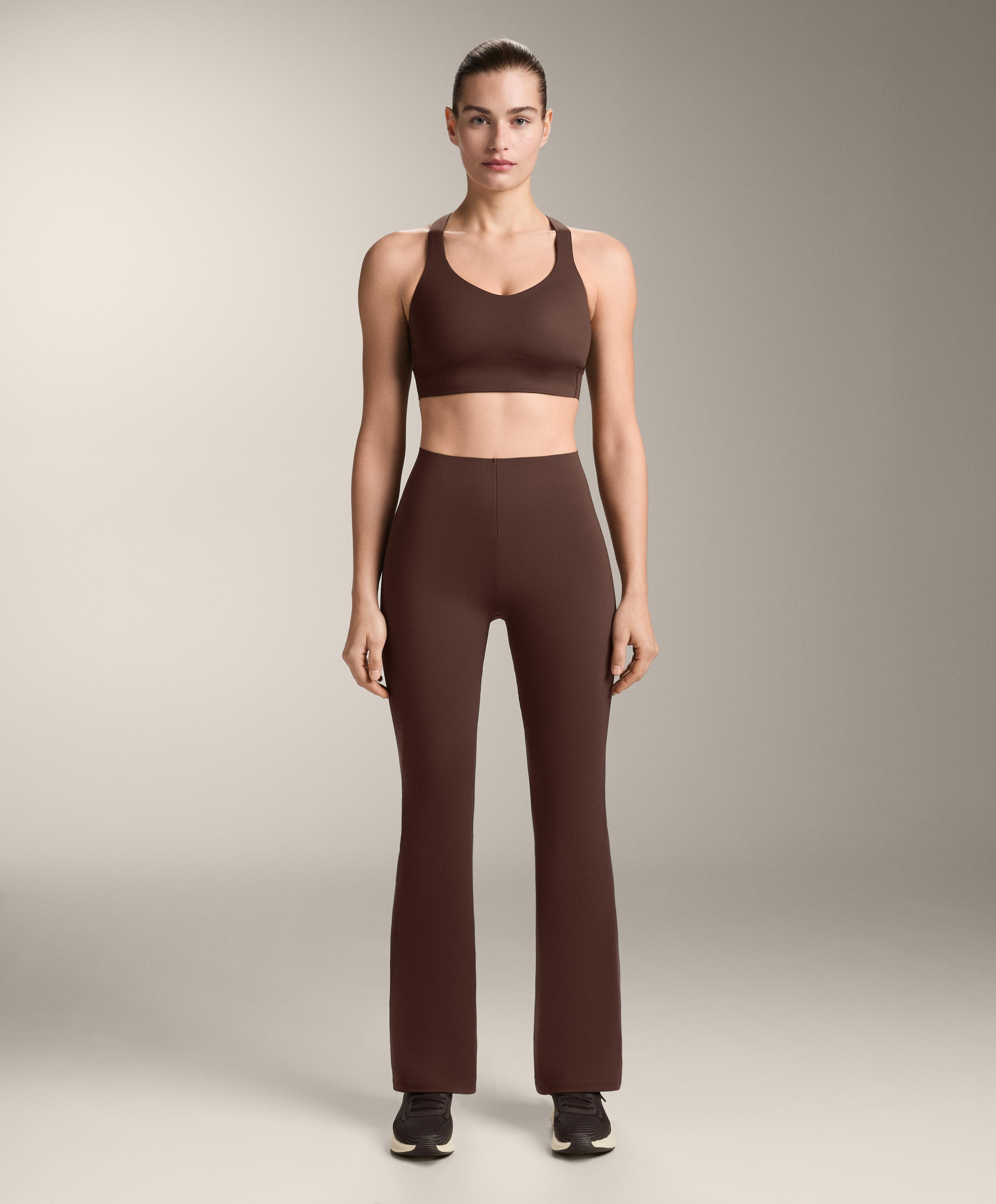 מכנסיים מתרחבים high rise Compressive raise up