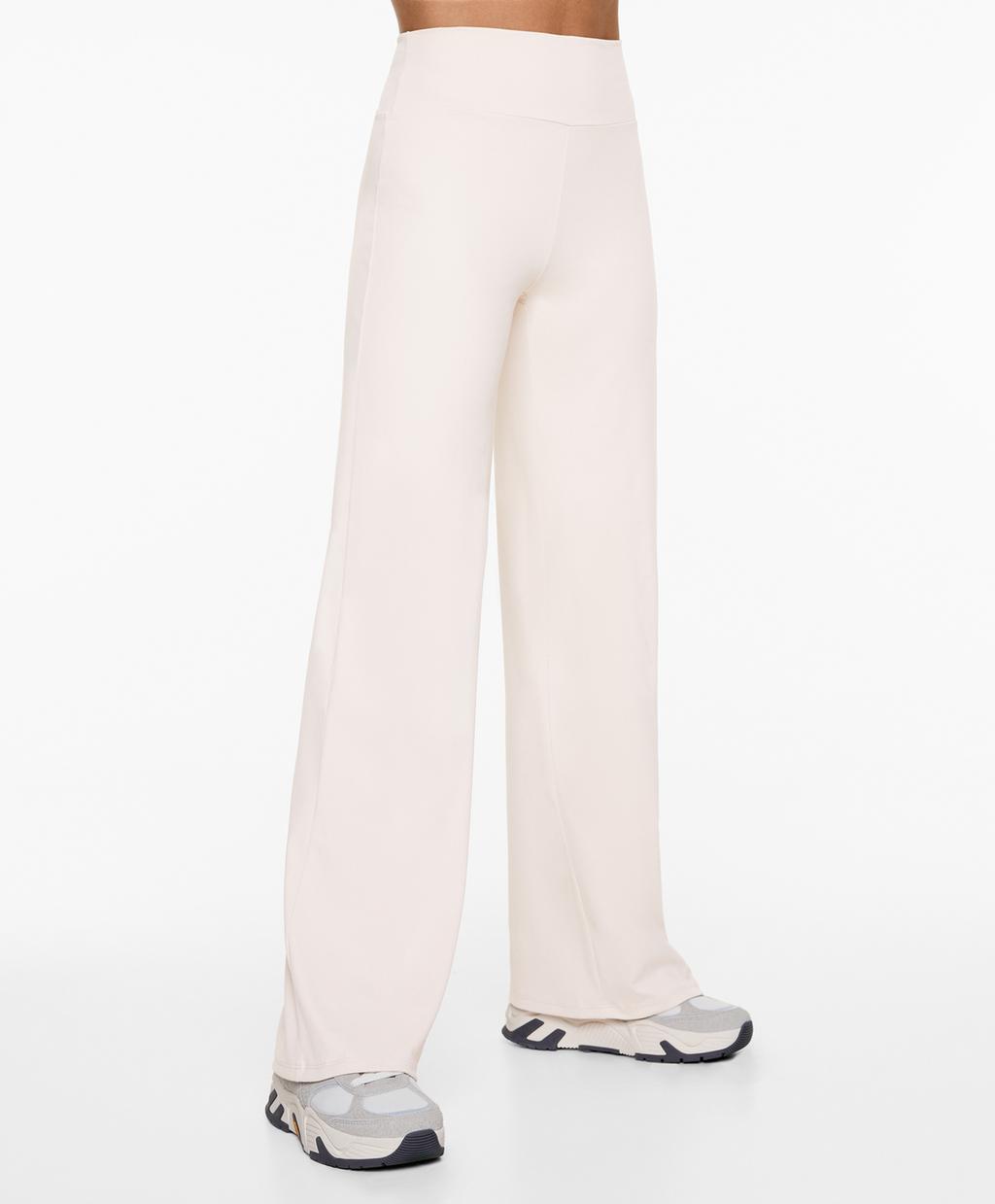 Highrise comfortlux straightleg trousers OYSHO United Kingdom