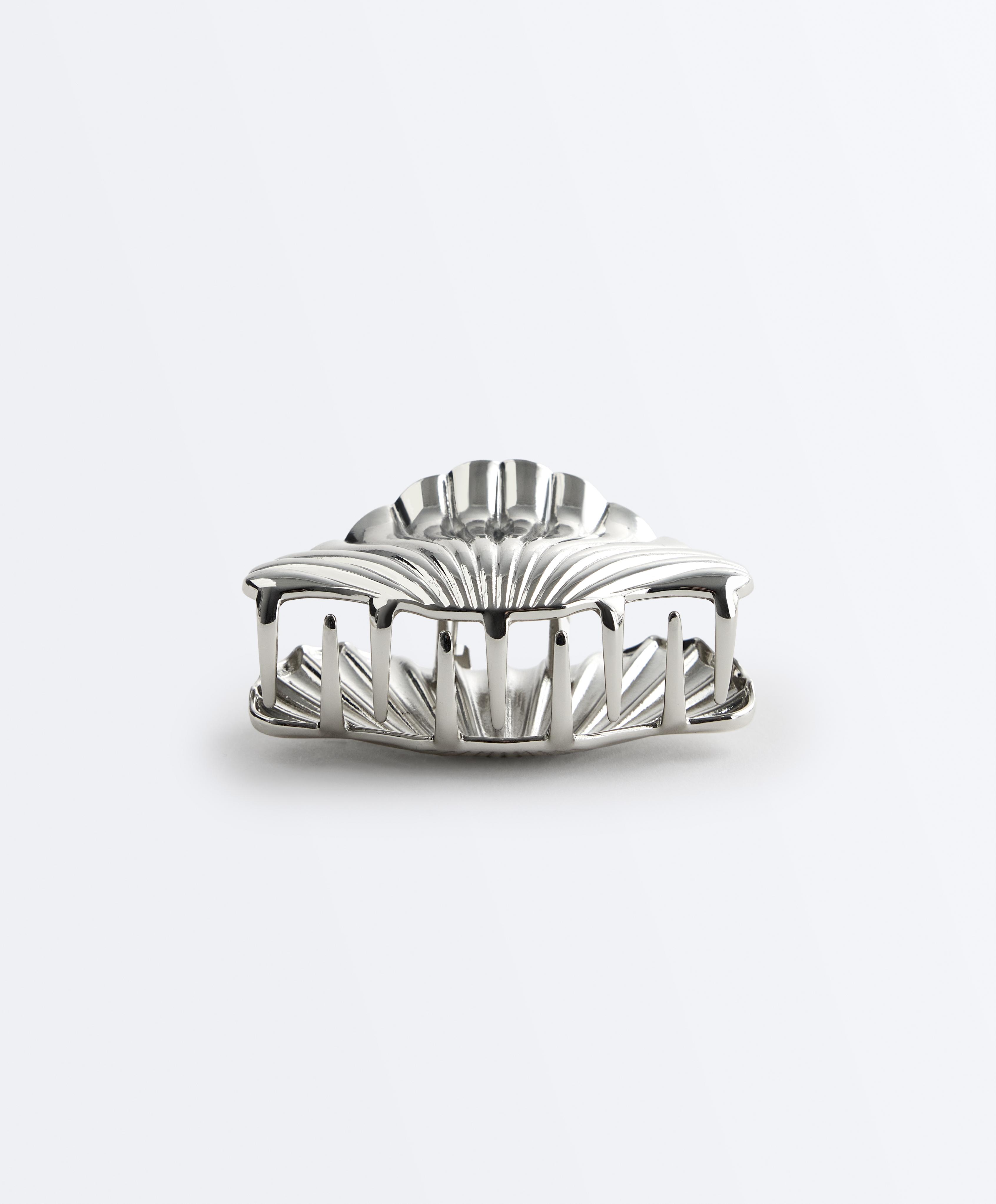 Shell metallic hair clip