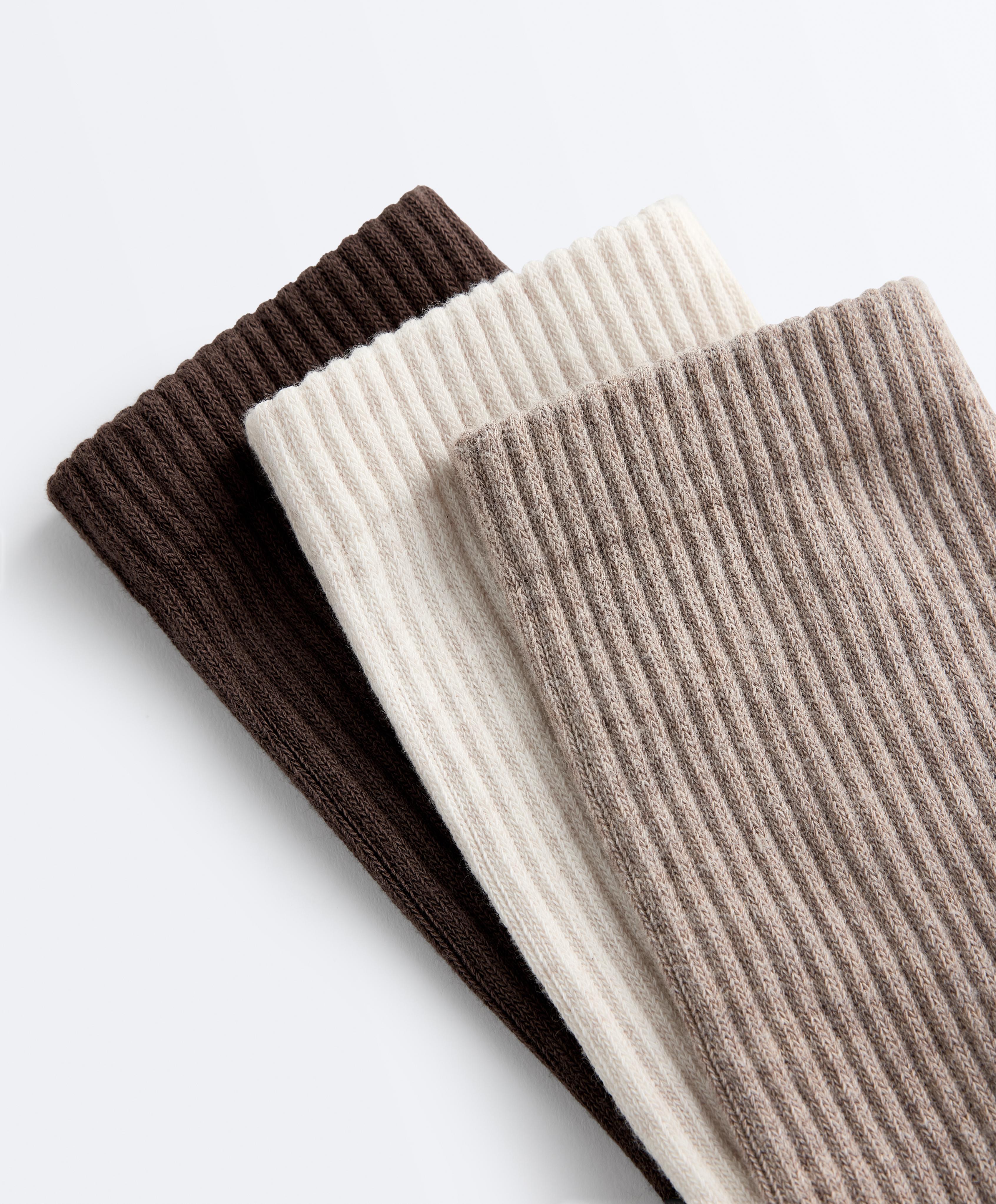 3 pairs of cotton blend classic socks 3 pairs of cotton blend classic socks