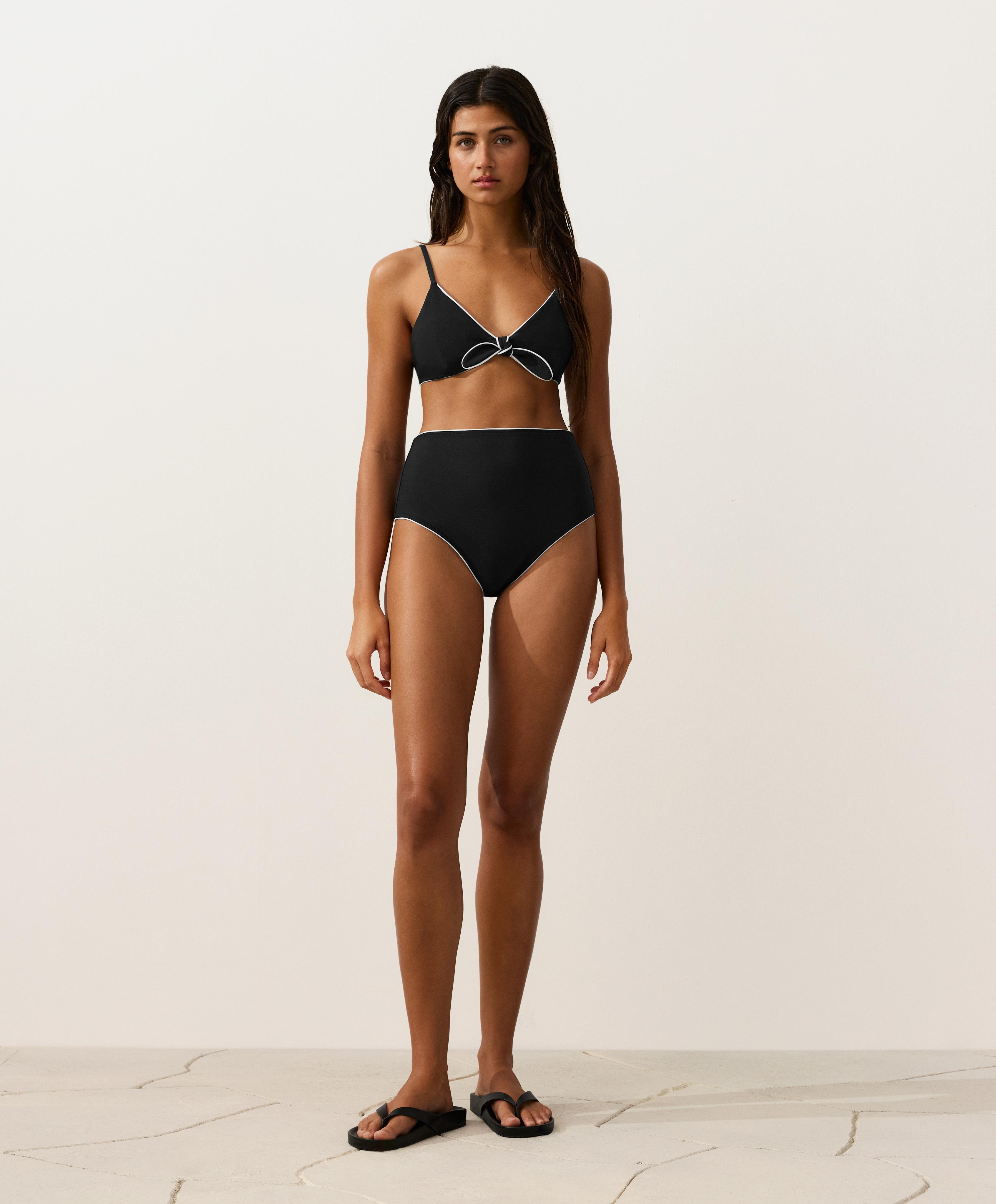Slip bikini cu talie înaltă și piping Slip bikini cu talie înaltă și piping