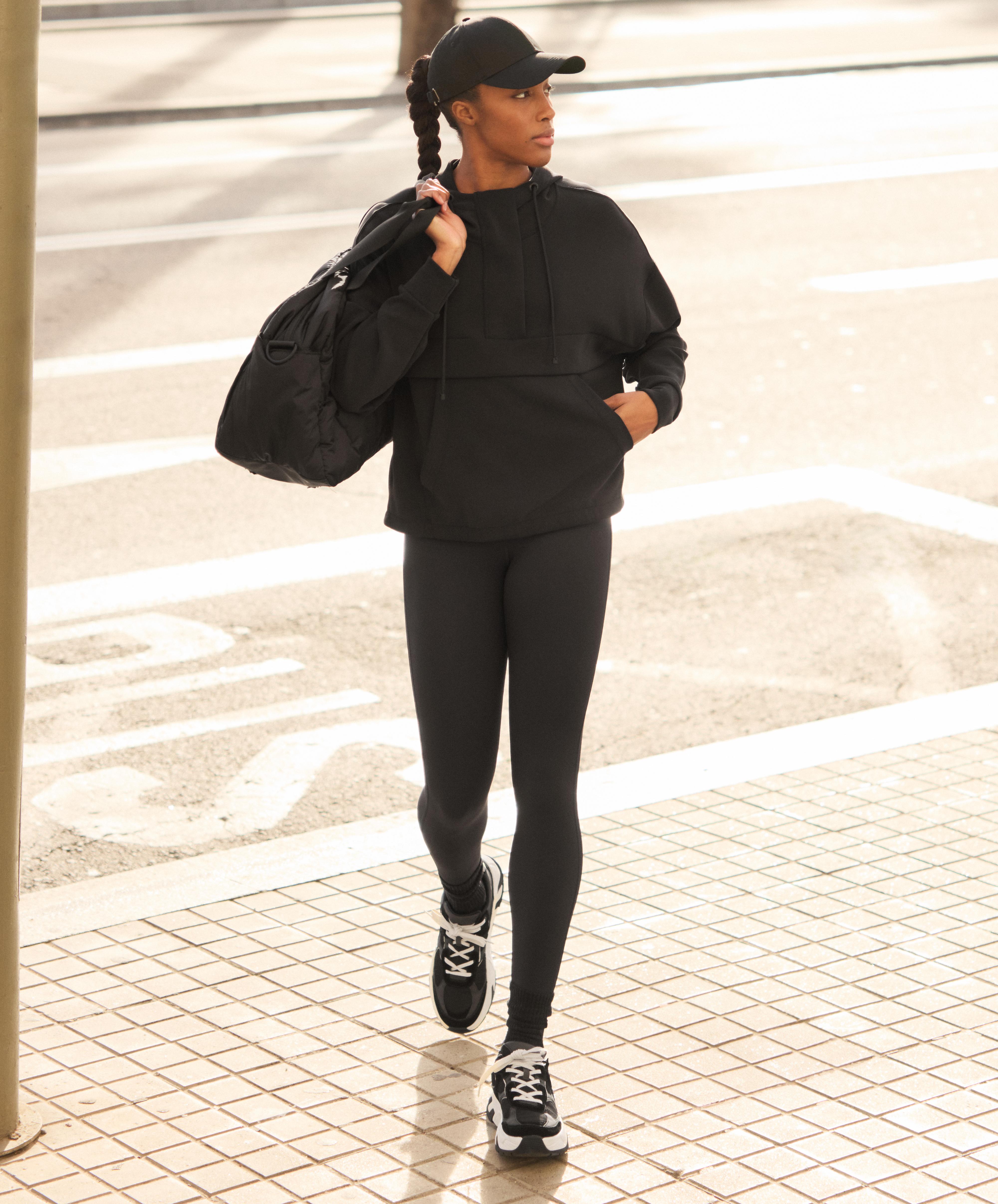 Soft-touch sweatshirt with modal and zip