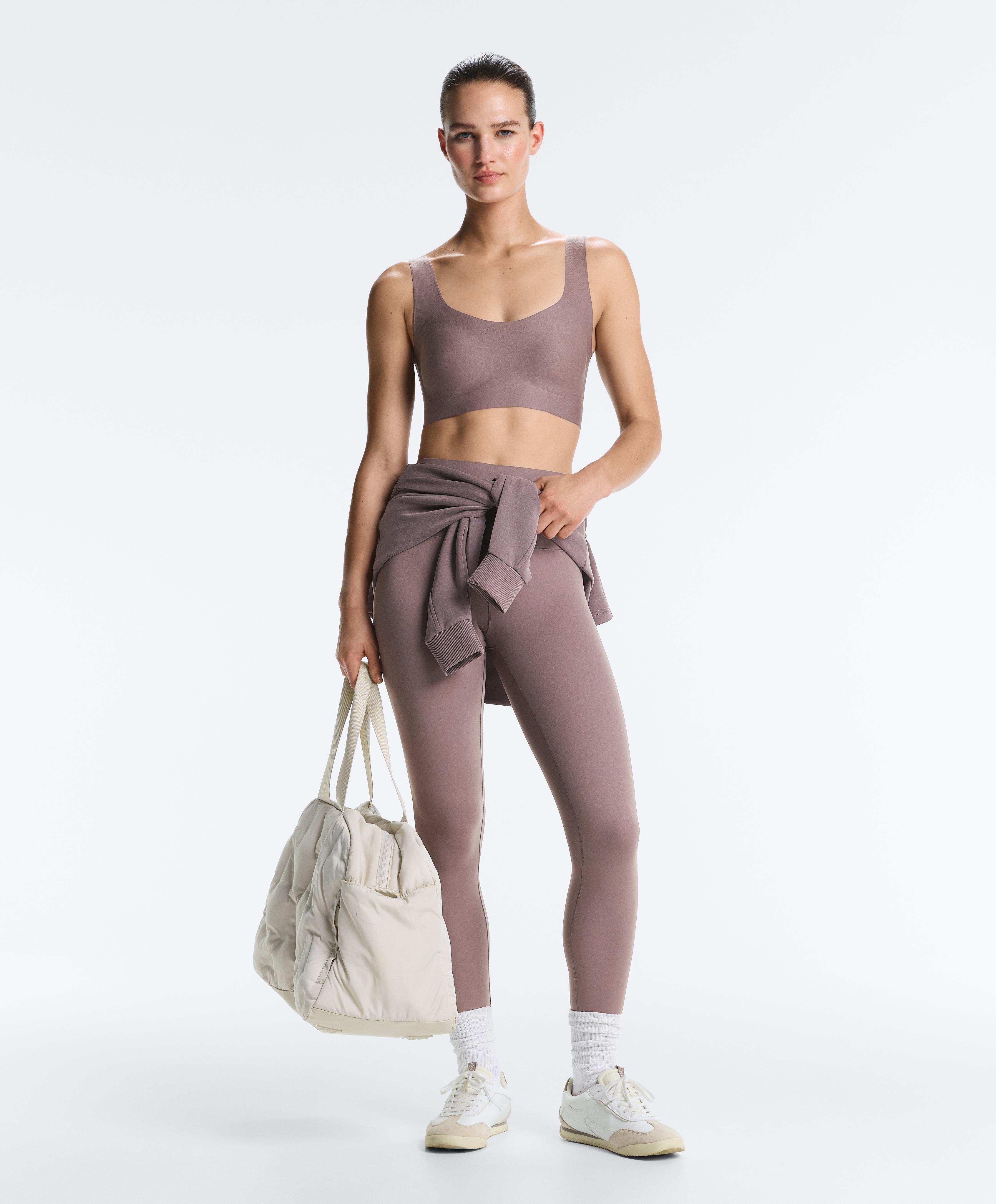 Perfect-adapt medium-support sports bra with cups — GREY-LILAC